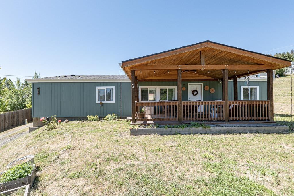 603 4th Street, Juliaetta, Idaho 83535, 3 Bedrooms, 2 Bathrooms, Residential For Sale, Price $325,000,MLS 98990583