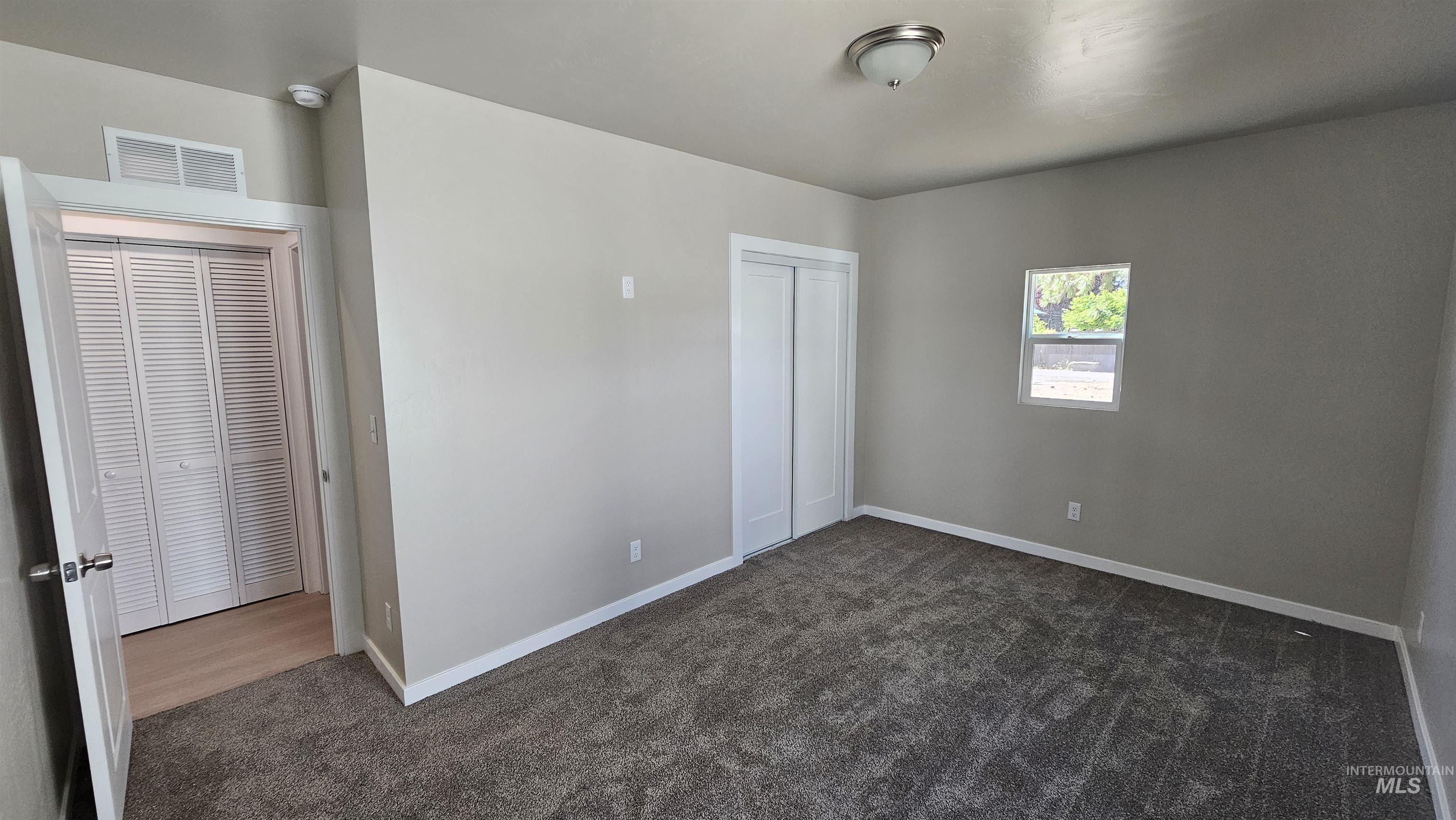 513 W Avenue B, Jerome, Idaho 83338, 3 Bedrooms, 2 Bathrooms, Residential For Sale, Price $290,000, 98990585