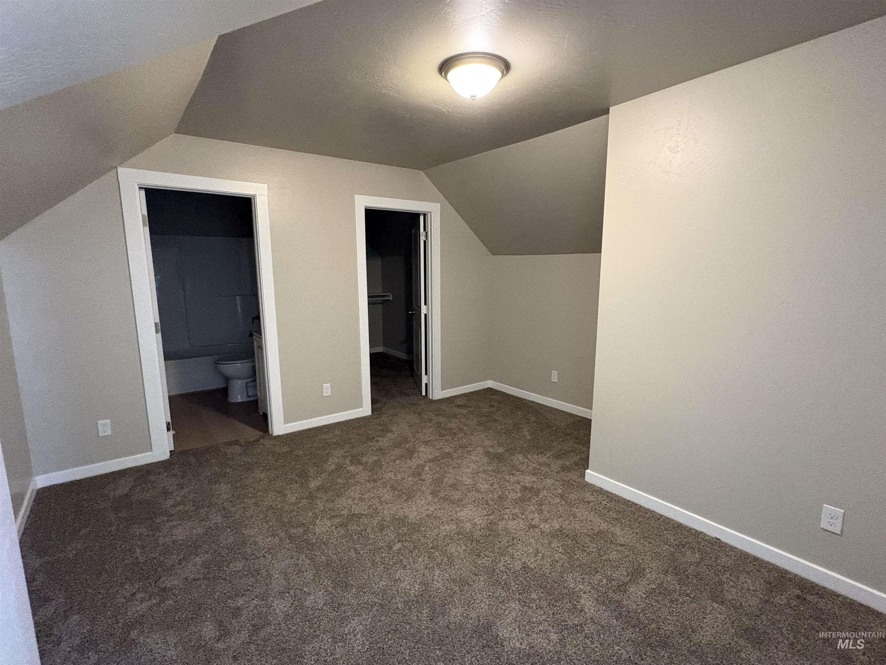 513 W Avenue B, Jerome, Idaho 83338, 3 Bedrooms, 2 Bathrooms, Residential For Sale, Price $290,000, 98990585