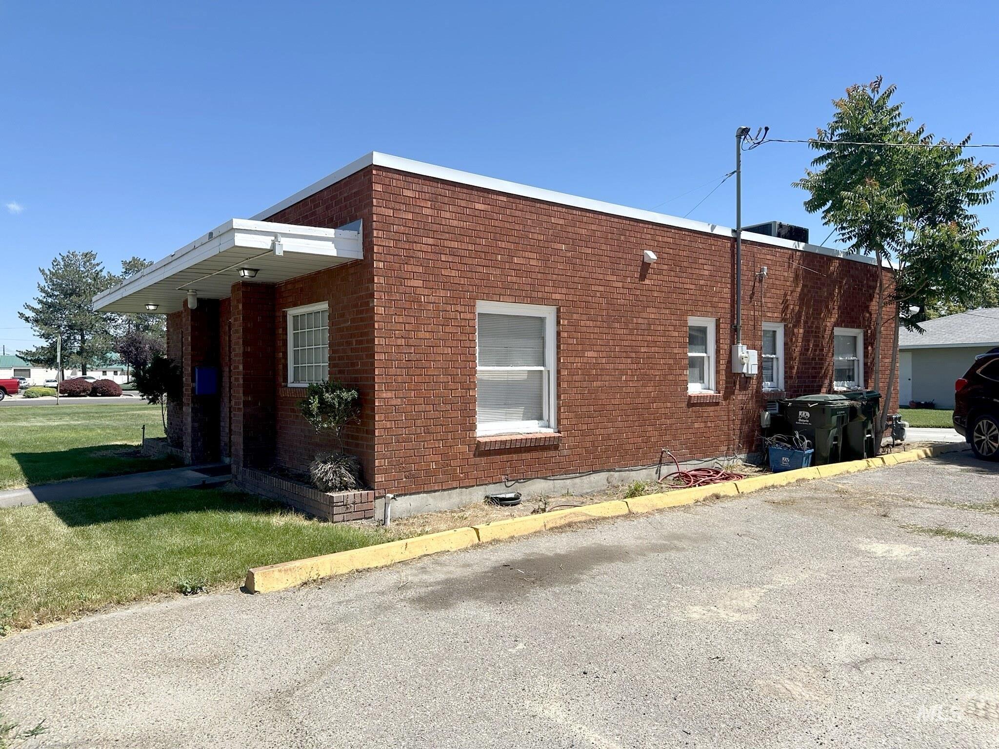 434 W Idaho, Ontario, Oregon 97914, Business/Commercial For Sale, Price $255,000, 98990594