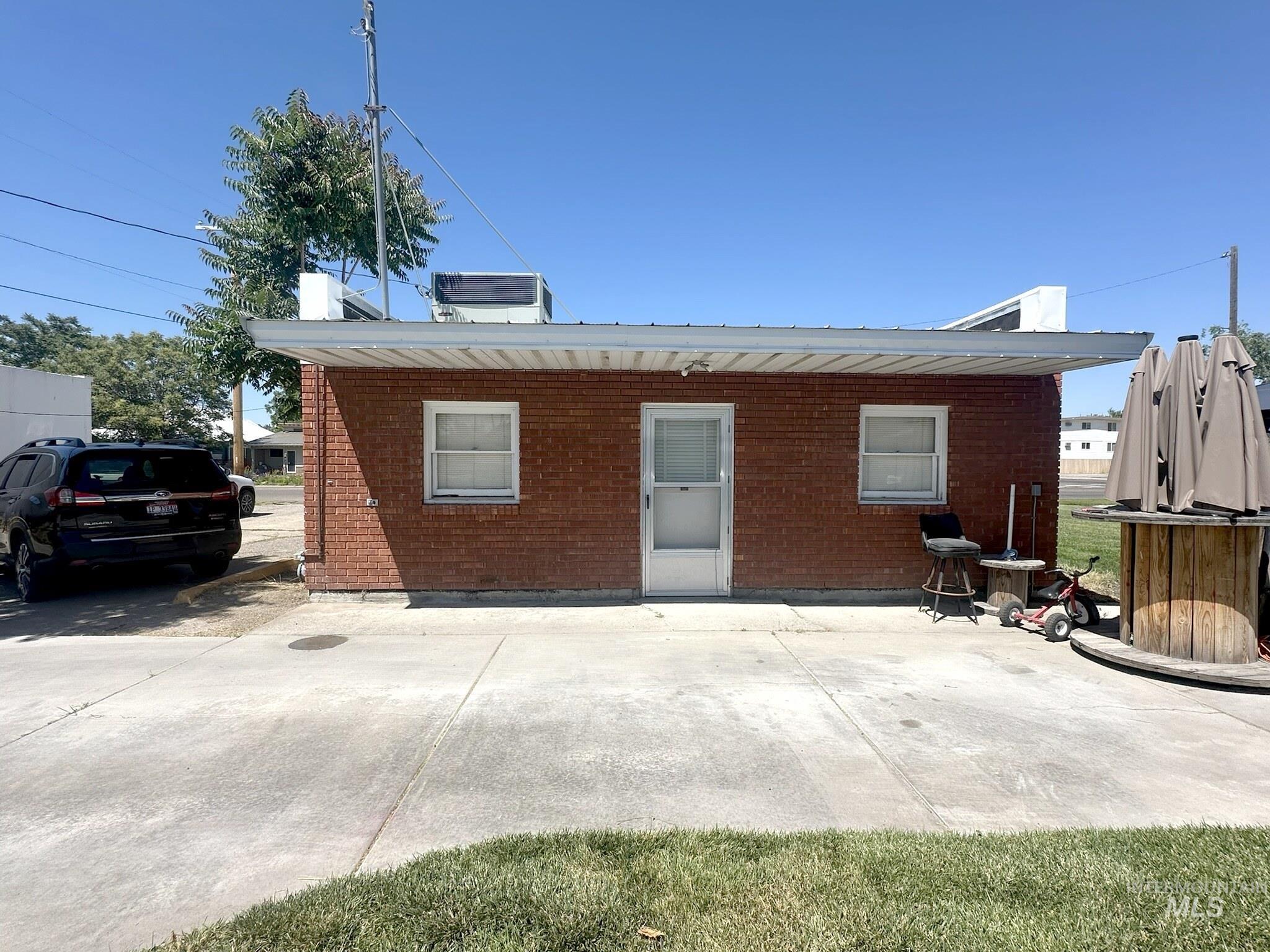 434 W Idaho, Ontario, Oregon 97914, Business/Commercial For Sale, Price $255,000, 98990594