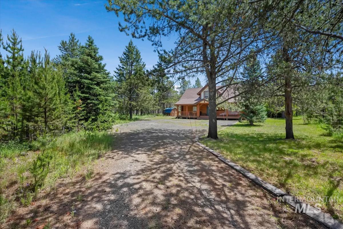 12782 Cascade Dr, Donnelly, Idaho 83615, 3 Bedrooms, 2 Bathrooms, Residential For Sale, Price $775,000, 98990596