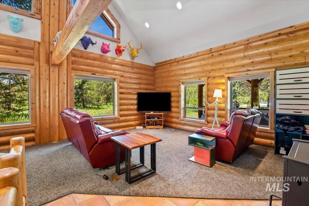 12782 Cascade Dr, Donnelly, Idaho 83615, 3 Bedrooms, 2 Bathrooms, Residential For Sale, Price $775,000, 98990596