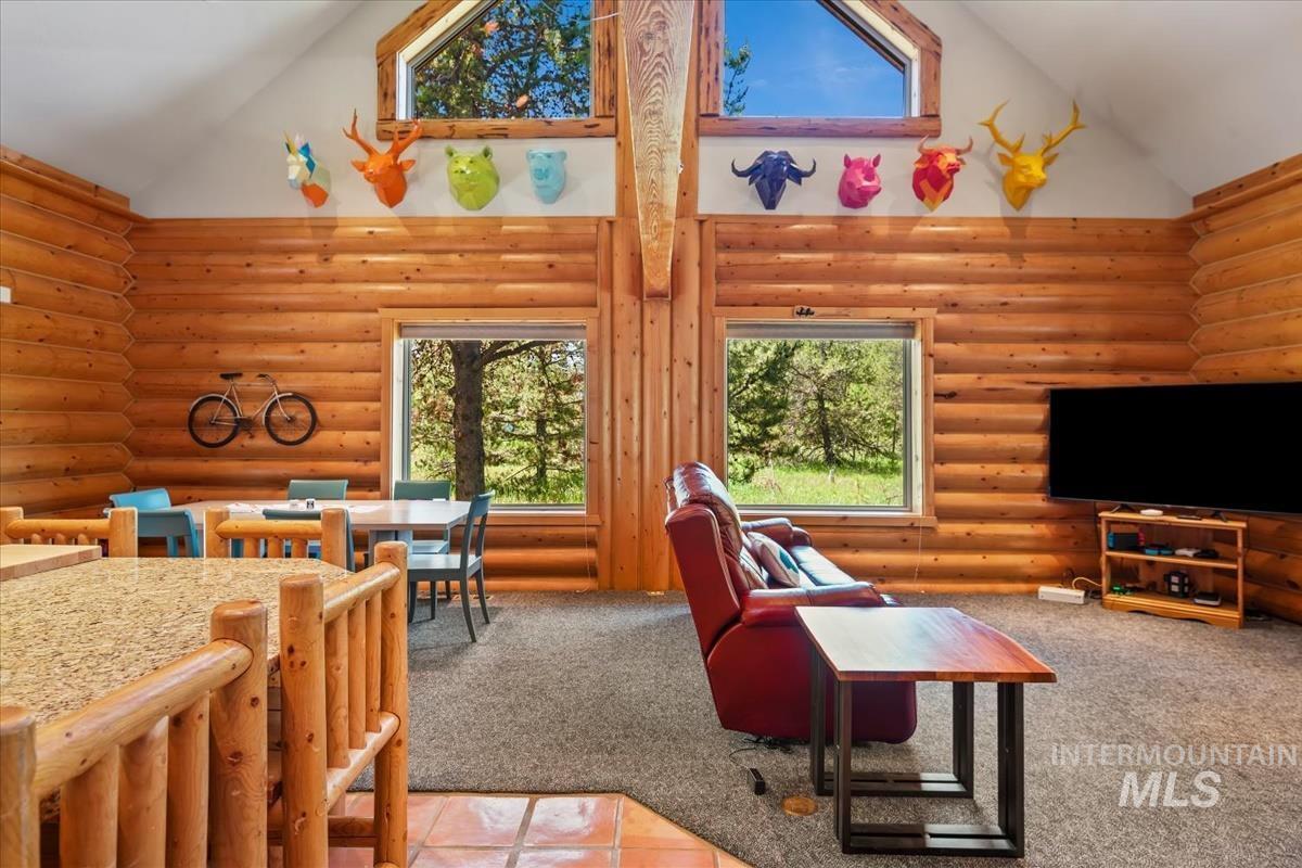12782 Cascade Dr, Donnelly, Idaho 83615, 3 Bedrooms, 2 Bathrooms, Residential For Sale, Price $775,000, 98990596