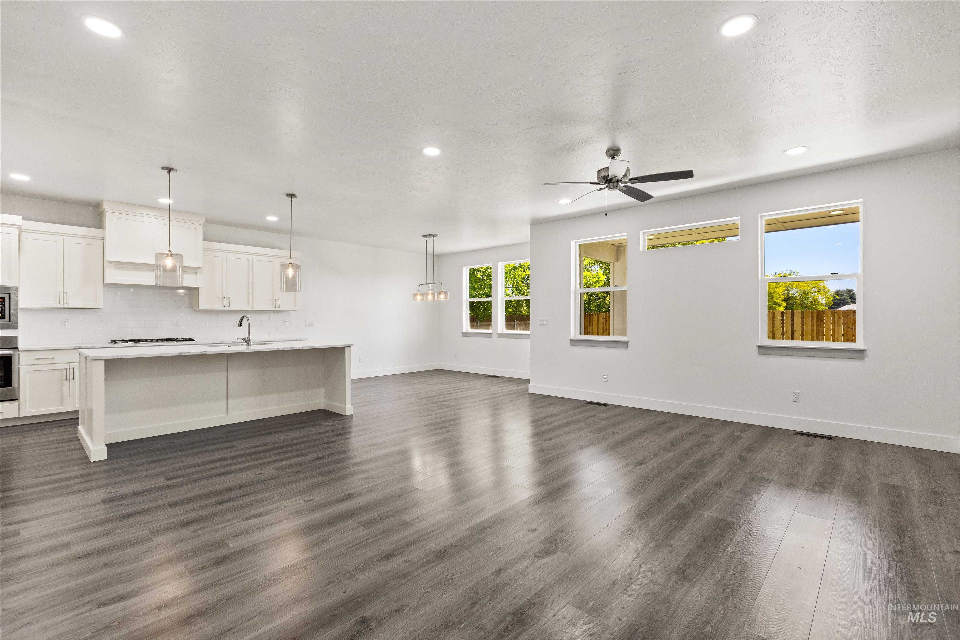 1101 W Blaine Ave, Nampa, Idaho 83651, 5 Bedrooms, 2.5 Bathrooms, Residential For Sale, Price $699,900, 98990598