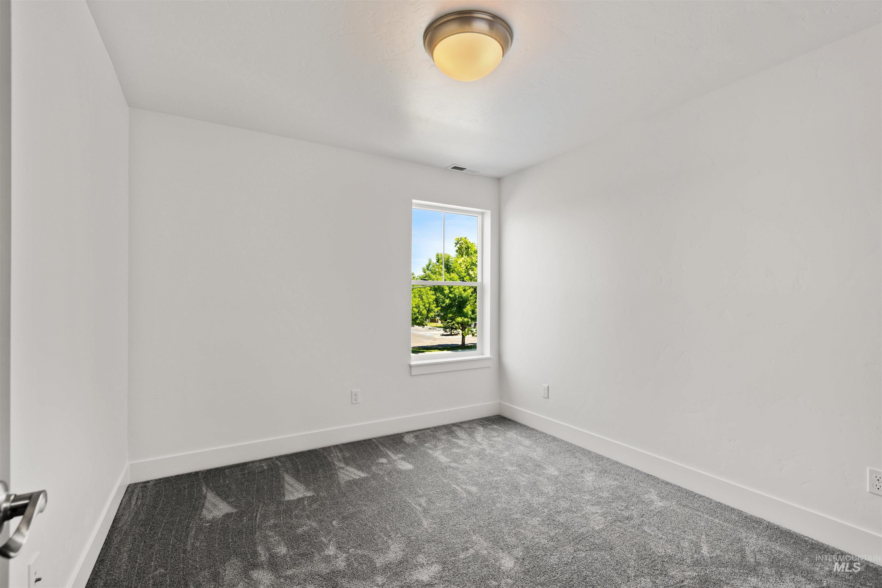 1101 W Blaine Ave, Nampa, Idaho 83651, 5 Bedrooms, 2.5 Bathrooms, Residential For Sale, Price $699,900, 98990598