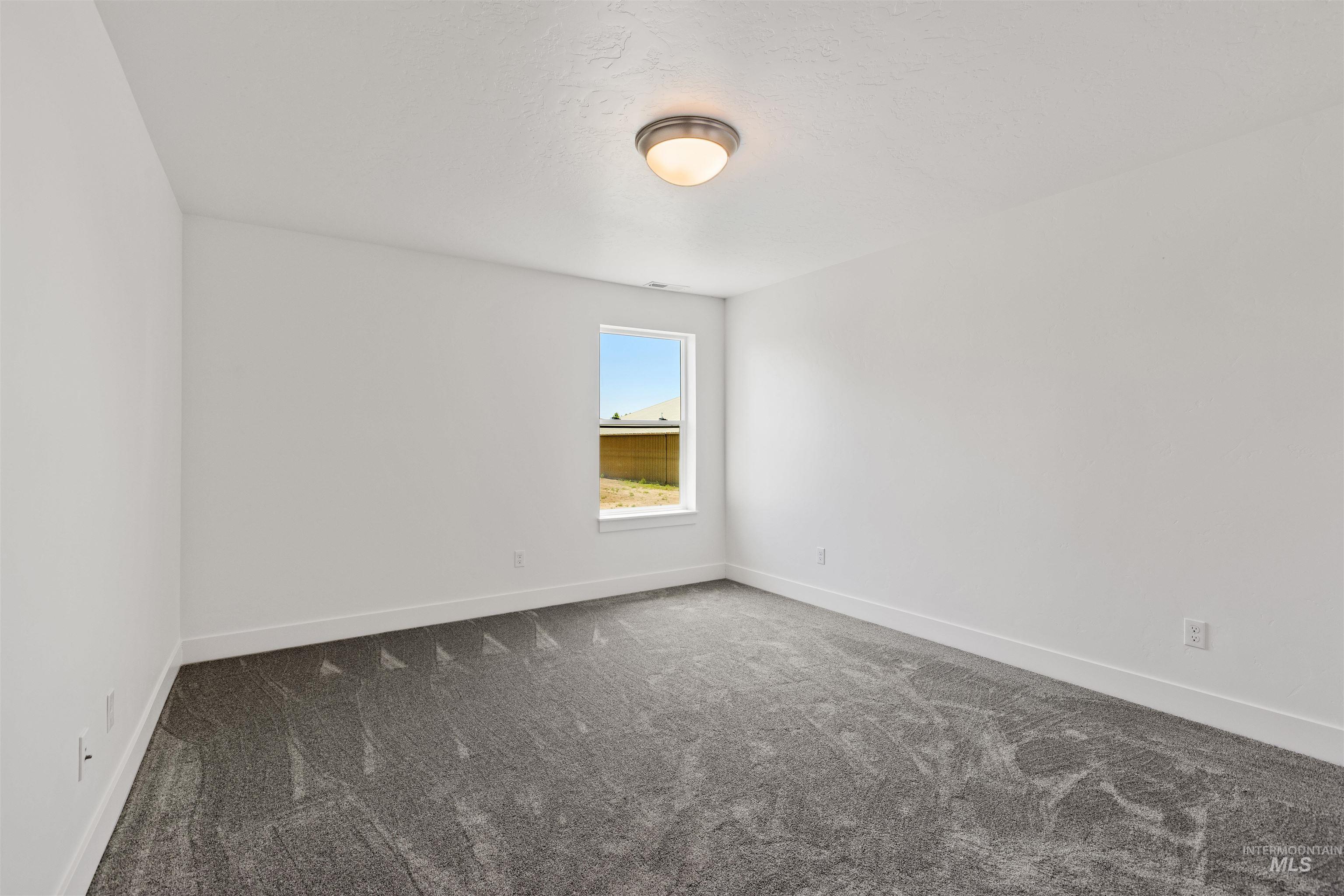 1101 W Blaine Ave, Nampa, Idaho 83651, 5 Bedrooms, 2.5 Bathrooms, Residential For Sale, Price $699,900, 98990598