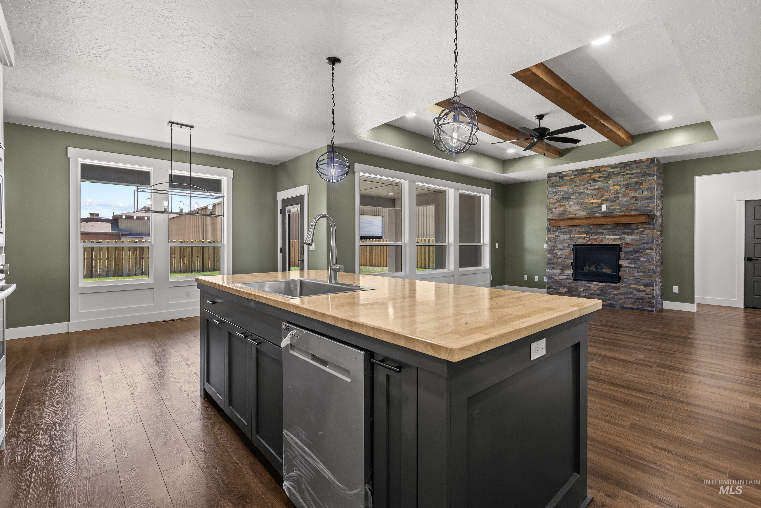 1107 W Blaine Ave, Nampa, Idaho 83651, 4 Bedrooms, 3 Bathrooms, Residential For Sale, Price $649,900,MLS 98990600