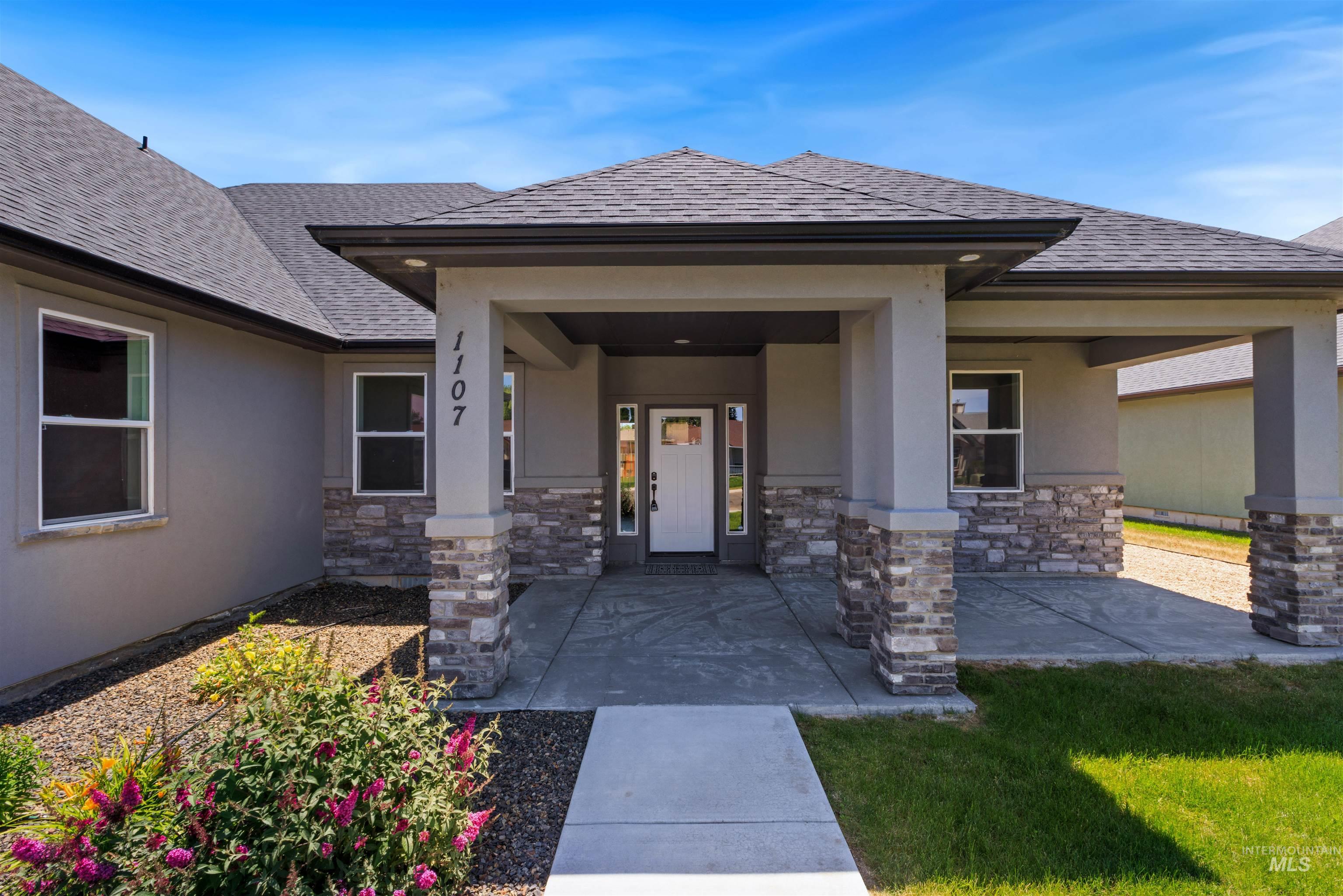 1107 W Blaine Ave, Nampa, Idaho 83651, 4 Bedrooms, 3 Bathrooms, Residential For Sale, Price $649,900,MLS 98990600