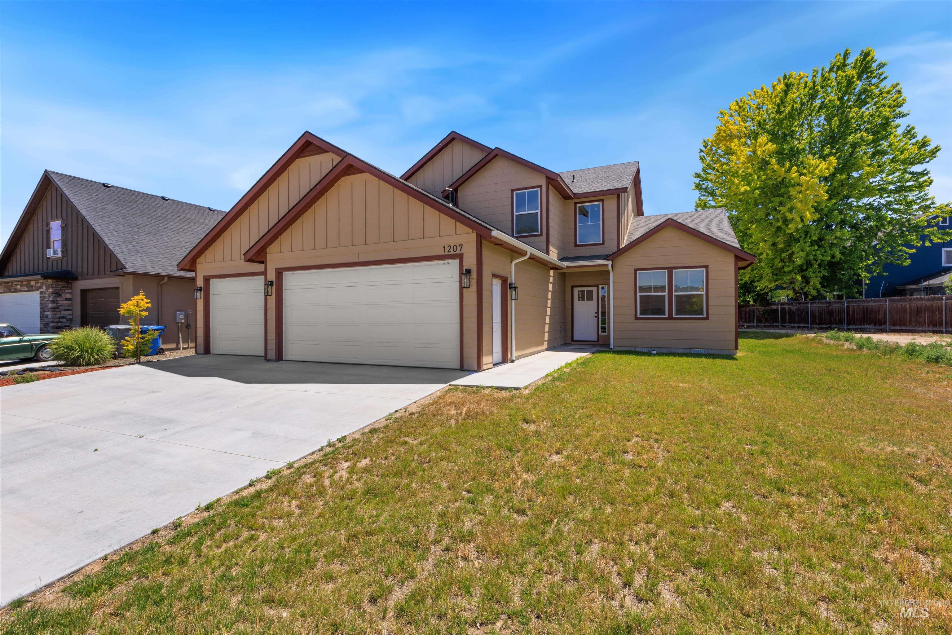 1207 W Blaine Ave, Nampa, Idaho 83651, 4 Bedrooms, 2.5 Bathrooms, Residential For Sale, Price $649,900,MLS 98990602