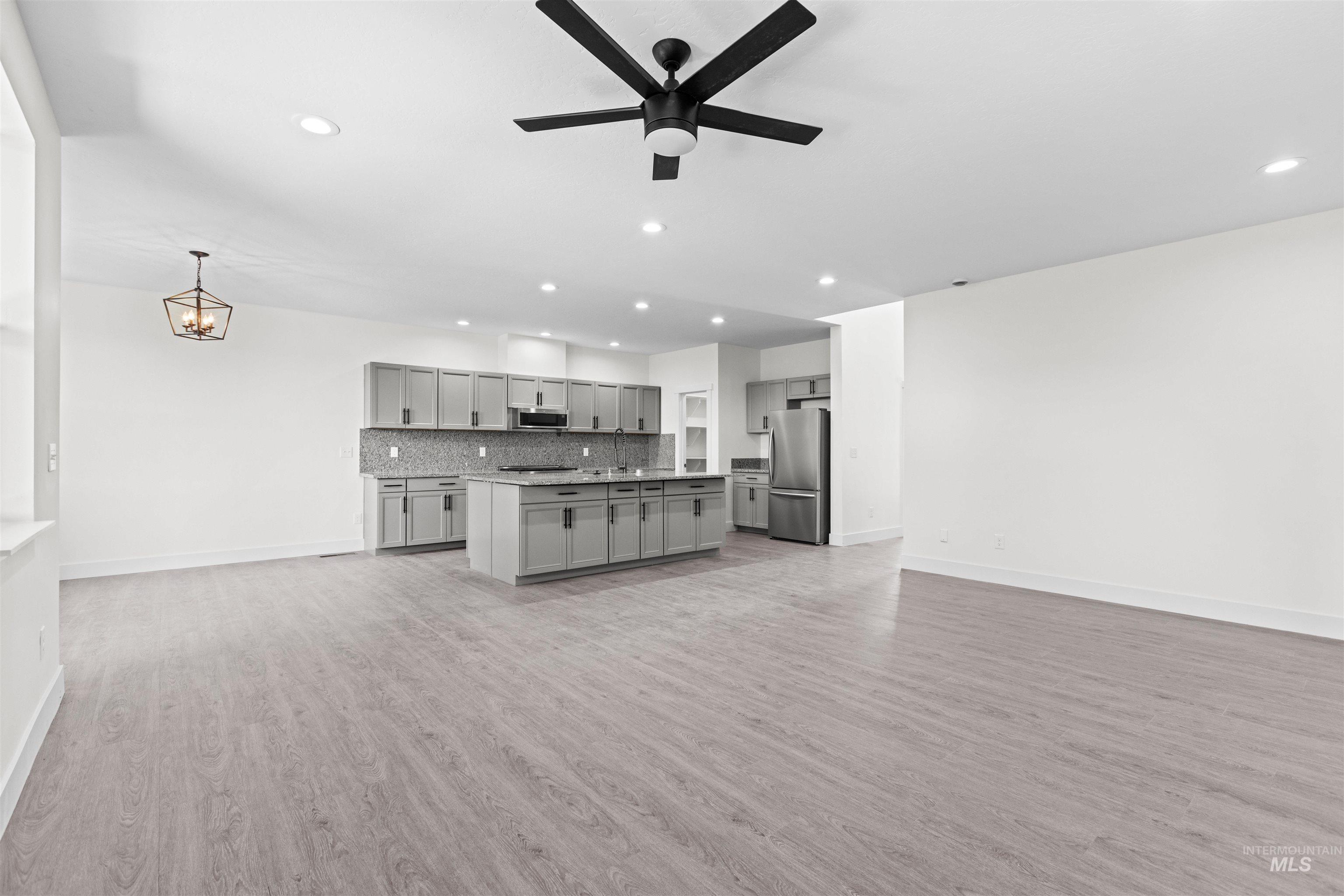 1207 W Blaine Ave, Nampa, Idaho 83651, 4 Bedrooms, 2.5 Bathrooms, Residential For Sale, Price $649,900,MLS 98990602