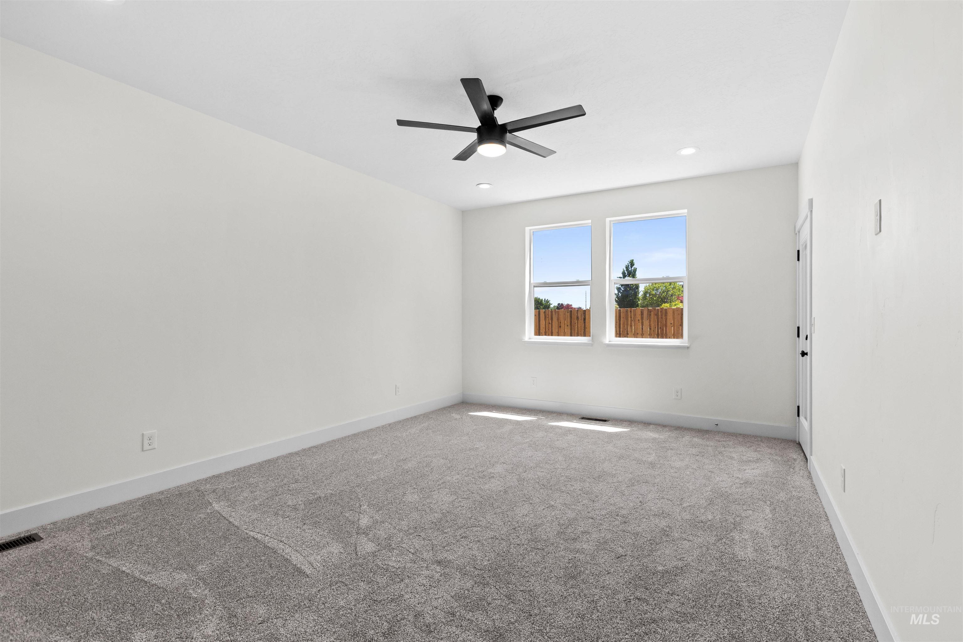 1207 W Blaine Ave, Nampa, Idaho 83651, 4 Bedrooms, 2.5 Bathrooms, Residential For Sale, Price $649,900,MLS 98990602