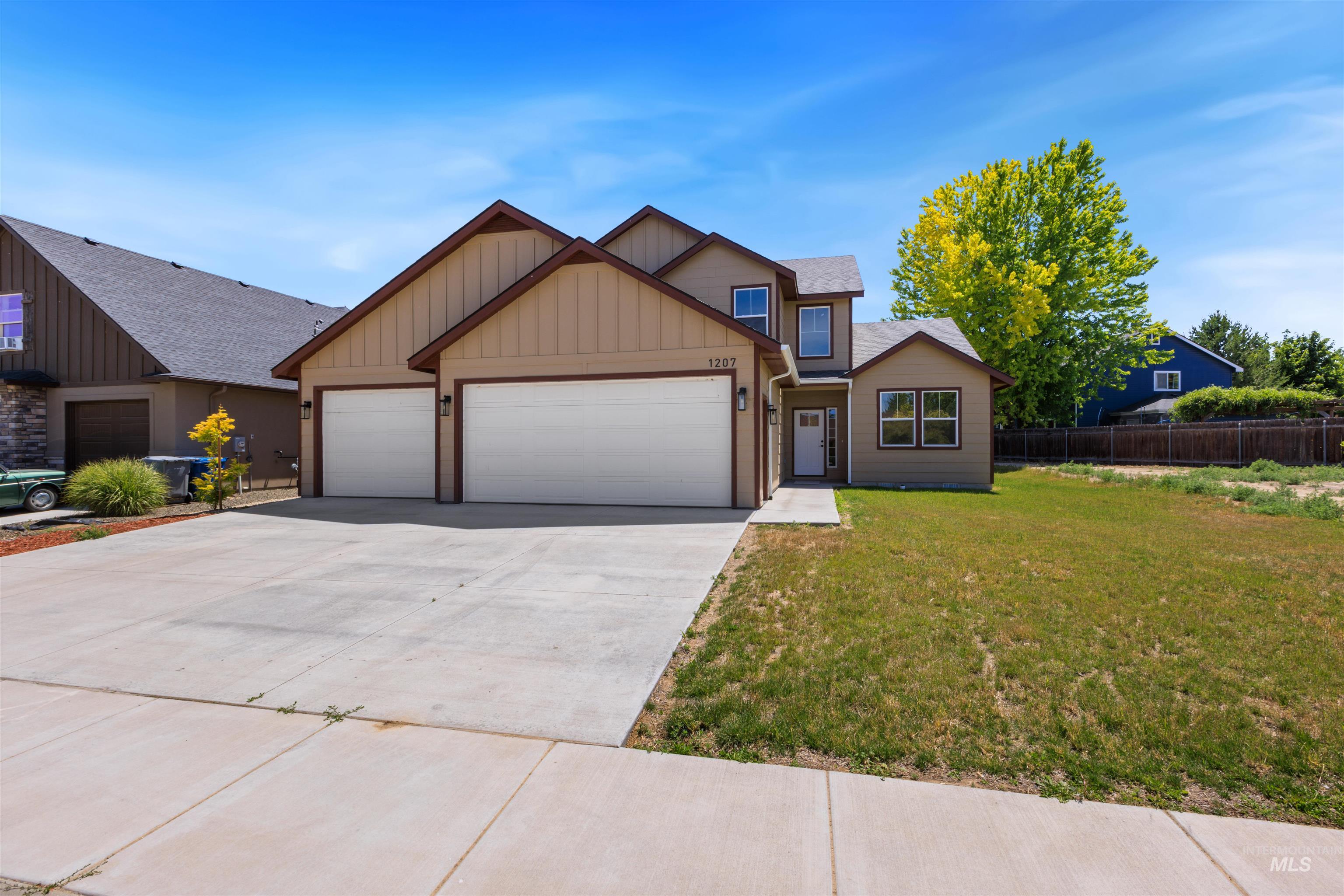 1207 W Blaine Ave, Nampa, Idaho 83651, 4 Bedrooms, 2.5 Bathrooms, Residential For Sale, Price $649,900,MLS 98990602