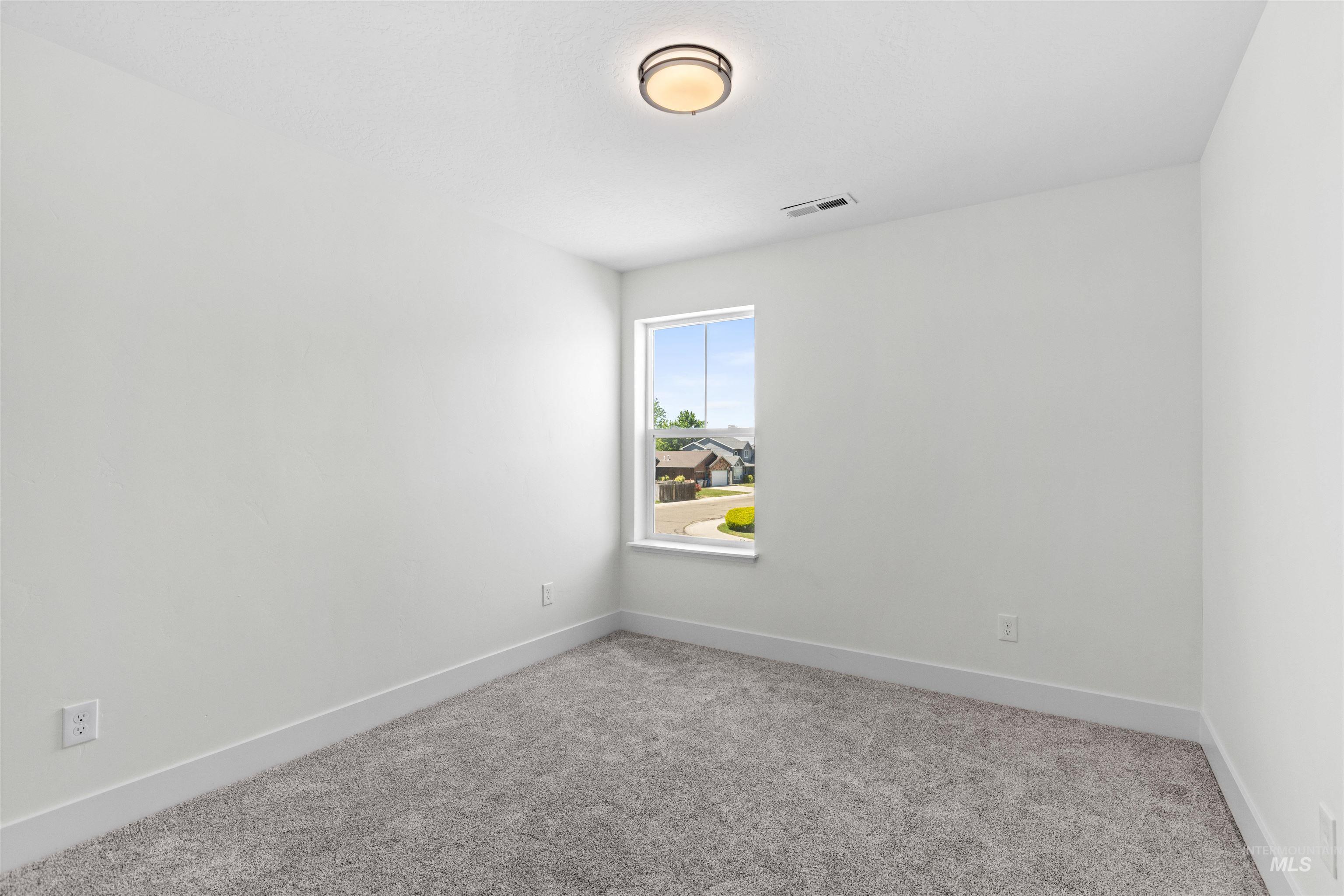 1207 W Blaine Ave, Nampa, Idaho 83651, 4 Bedrooms, 2.5 Bathrooms, Residential For Sale, Price $649,900,MLS 98990602