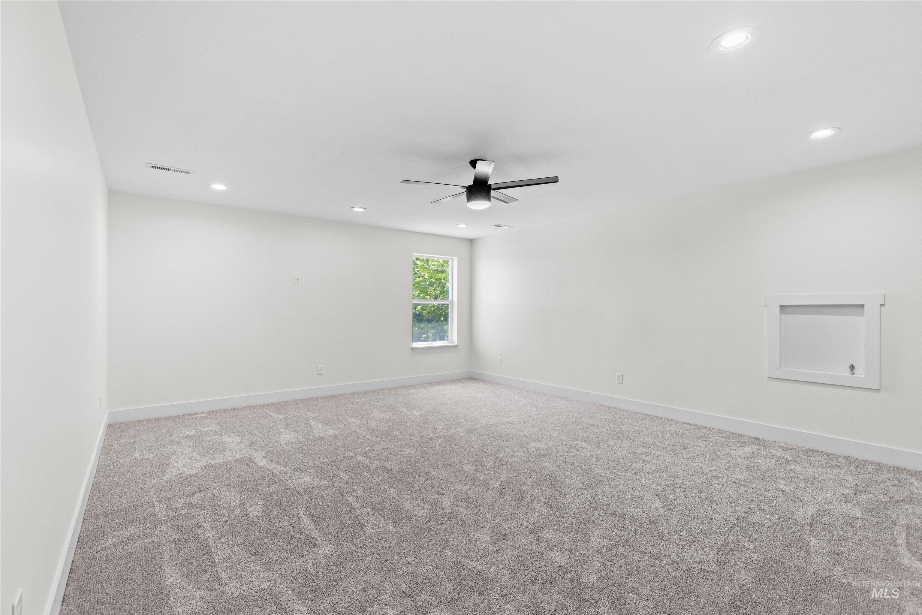 1207 W Blaine Ave, Nampa, Idaho 83651, 4 Bedrooms, 2.5 Bathrooms, Residential For Sale, Price $649,900,MLS 98990602