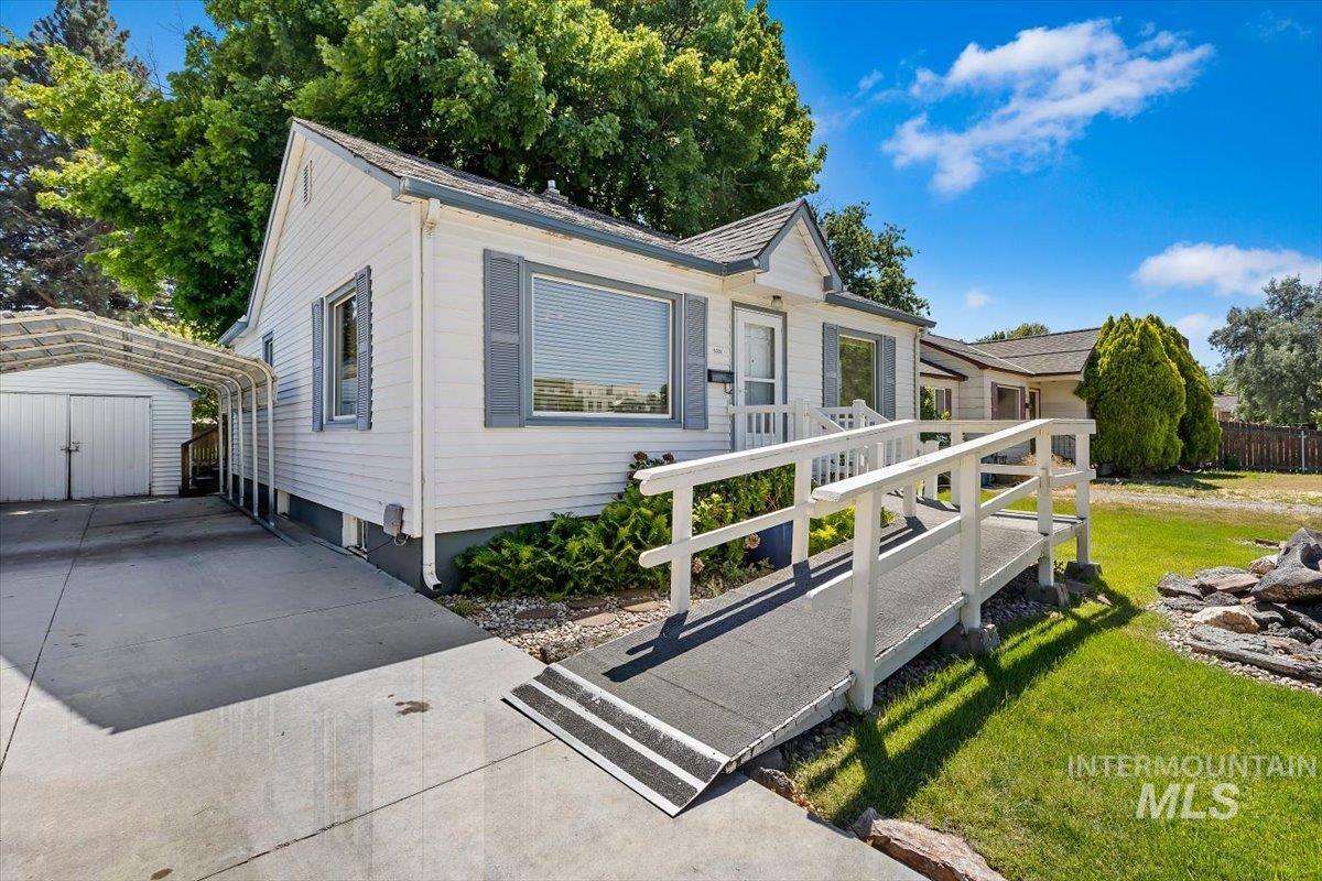 5021 Peg Street, Boise, Idaho 83705, 3 Bedrooms, 1 Bathroom, Residential For Sale, Price $389,900, 98990604