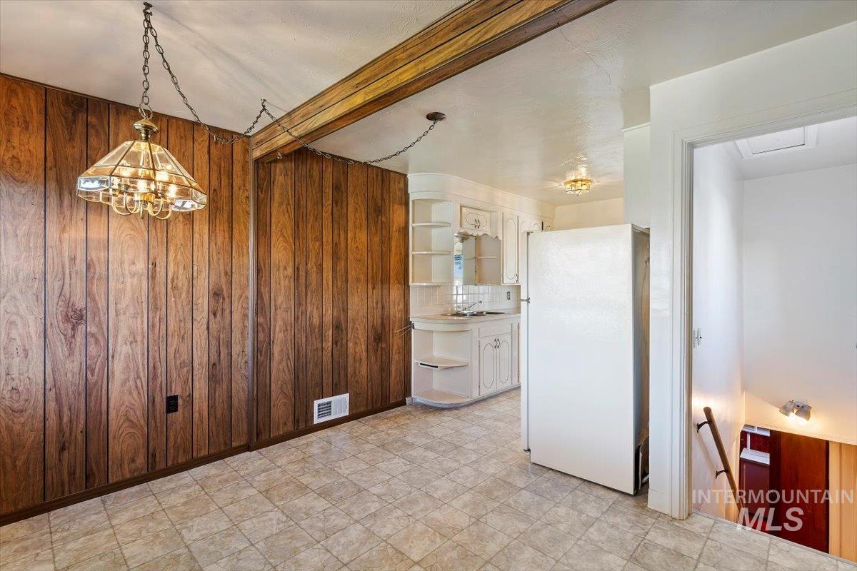 5021 Peg Street, Boise, Idaho 83705, 3 Bedrooms, 1 Bathroom, Residential For Sale, Price $389,900, 98990604