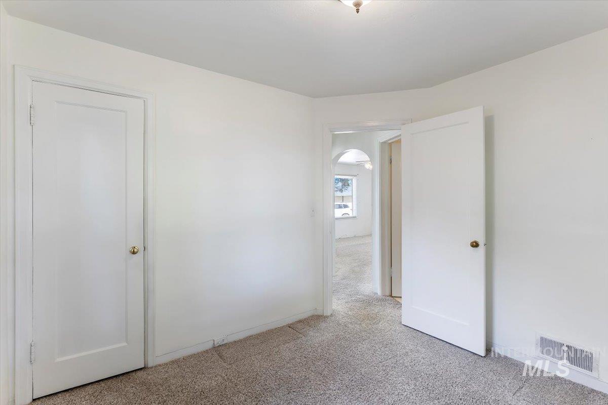 5021 Peg Street, Boise, Idaho 83705, 3 Bedrooms, 1 Bathroom, Residential For Sale, Price $389,900, 98990604