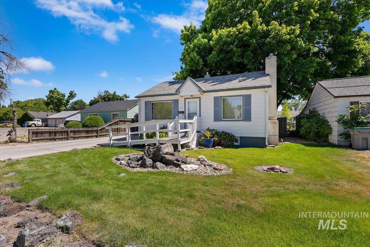 5021 Peg Street, Boise, Idaho 83705, 3 Bedrooms, 1 Bathroom, Residential For Sale, Price $389,900, 98990604