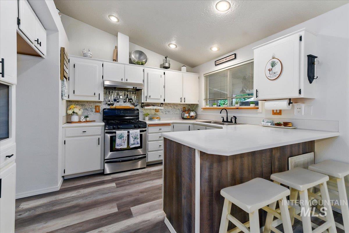 2900 Myrtlewood Way, Nampa, Idaho 83686, 3 Bedrooms, 2 Bathrooms, Residential For Sale, Price $360,000, 98990607