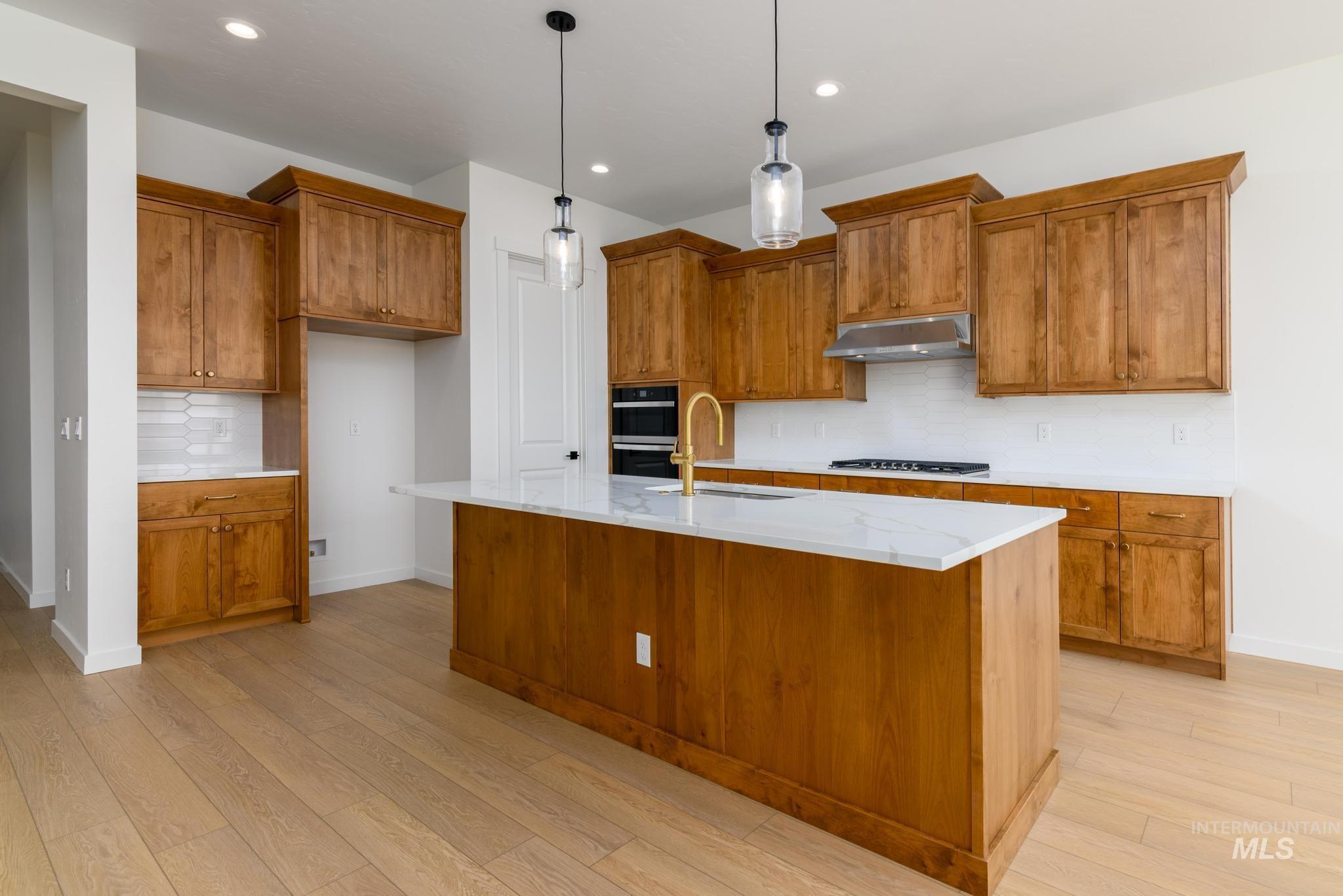 5420 Juliet Rose Ave, Caldwell, Idaho 83607, 3 Bedrooms, 2.5 Bathrooms, Residential For Sale, Price $564,000,MLS 98990609