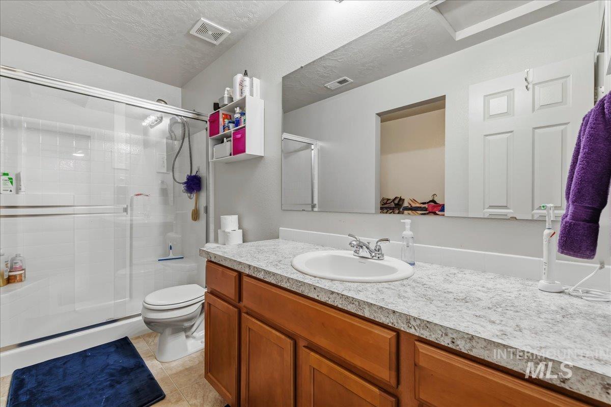 11419 W Meliadine River St, Nampa, Idaho 83686, 3 Bedrooms, 2.5 Bathrooms, Residential For Sale, Price $390,000, 98990610