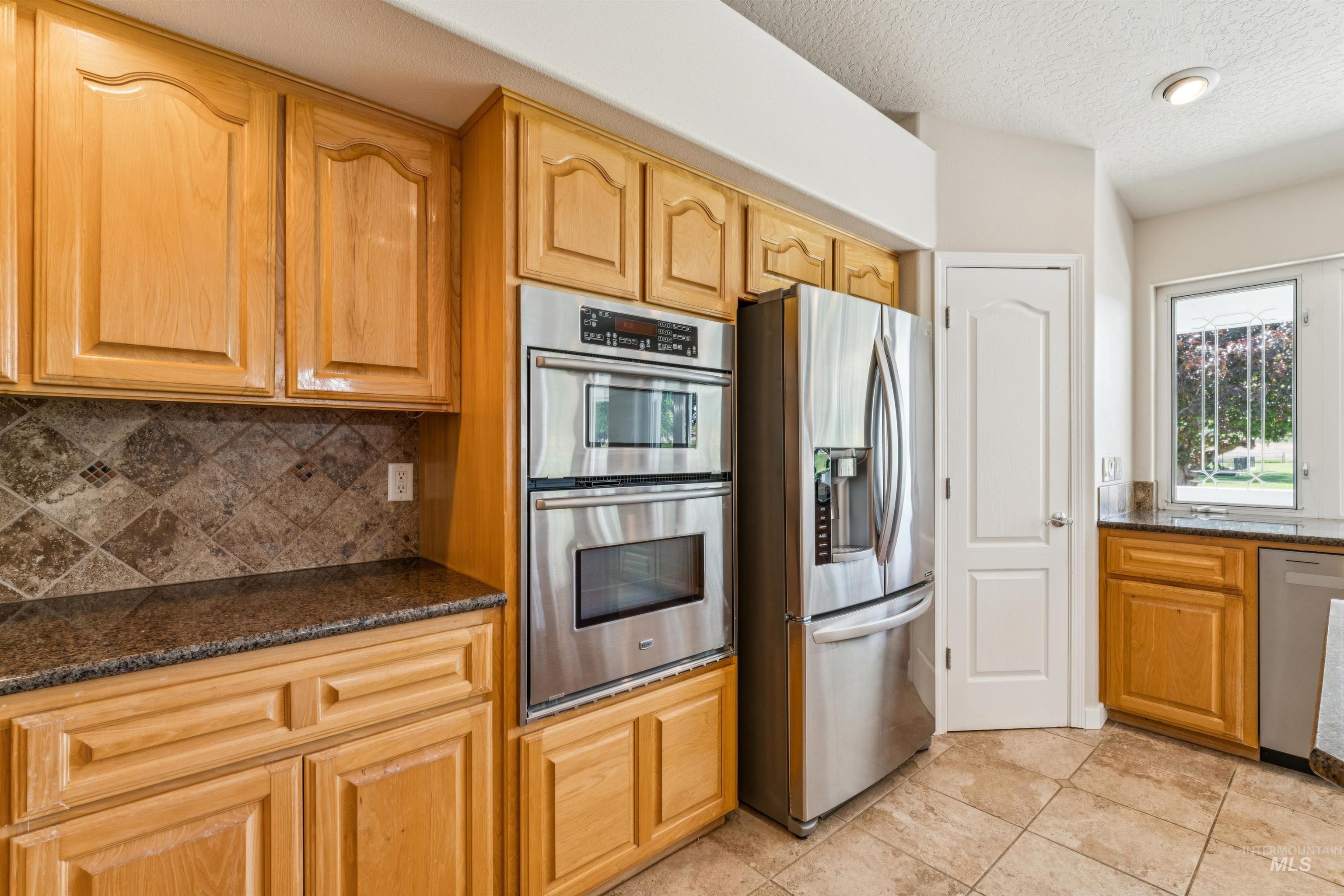 2099 Shelley Drive, Payette, Idaho 83661, 3 Bedrooms, 2.5 Bathrooms, Residential For Sale, Price $700,000, 98990613
