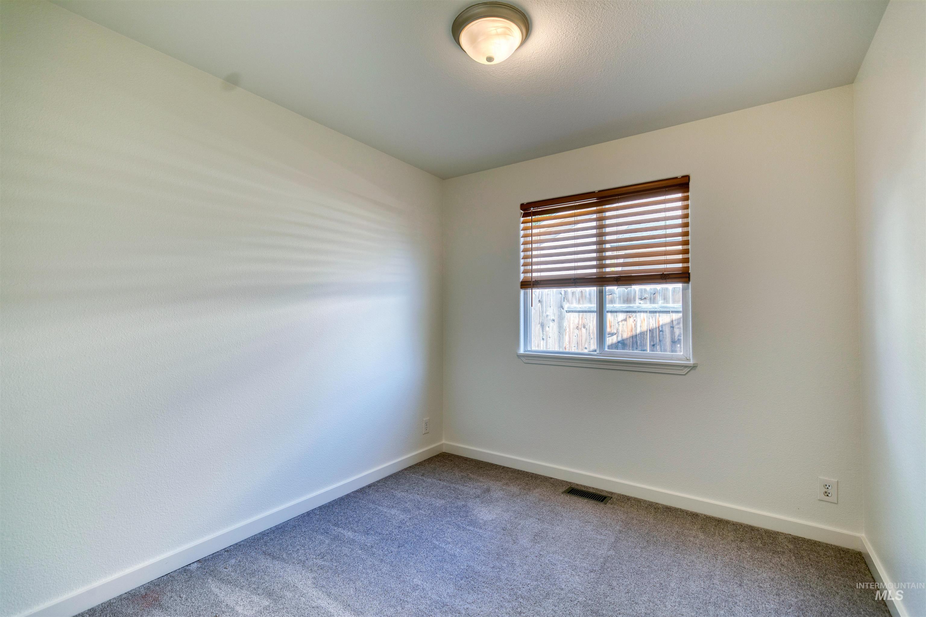 3775 E Wormwood Ct, Boise, Idaho 83716-6936, 3 Bedrooms, 2 Bathrooms, Residential For Sale, Price $460,000,MLS 98990617