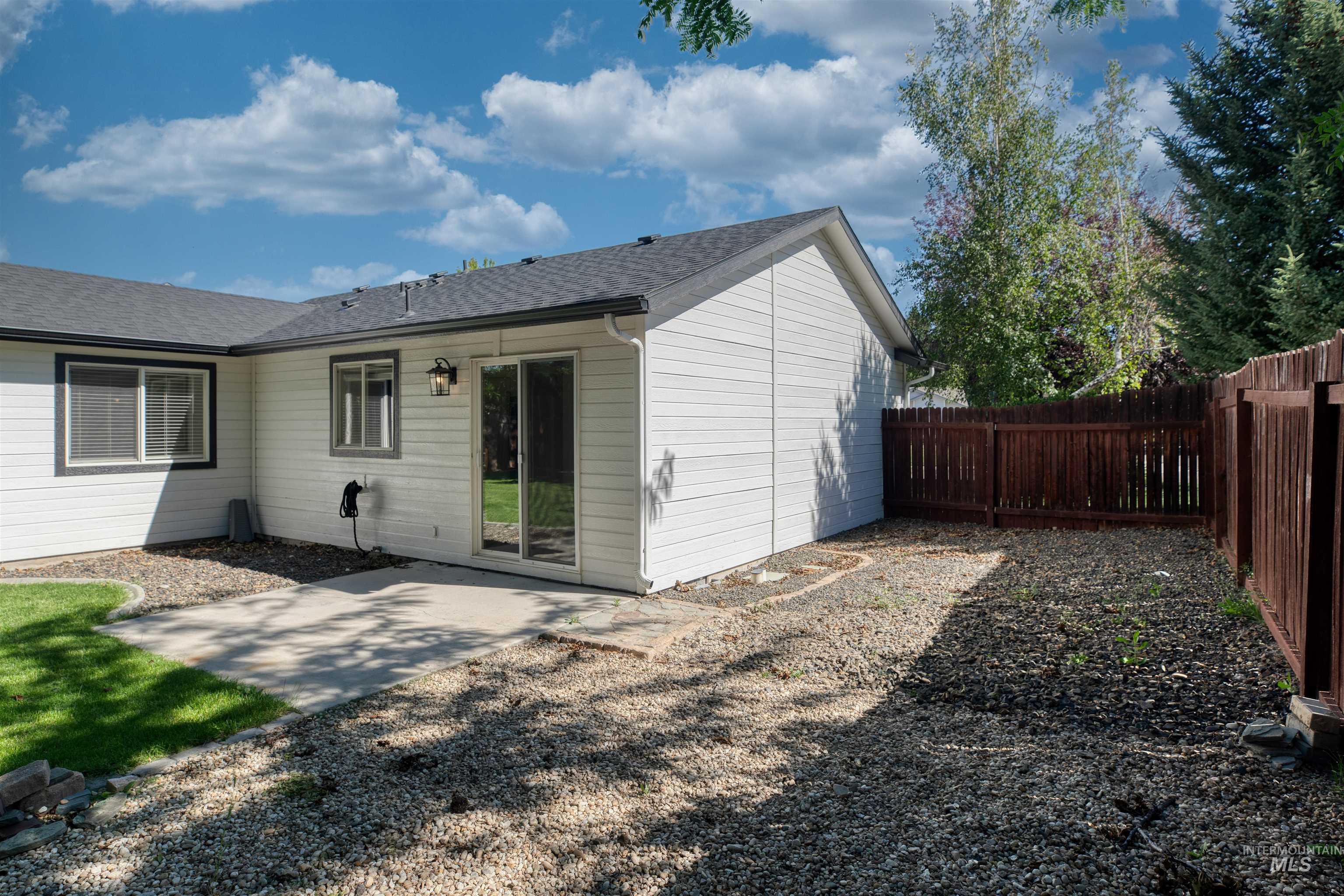 3775 E Wormwood Ct, Boise, Idaho 83716-6936, 3 Bedrooms, 2 Bathrooms, Residential For Sale, Price $460,000,MLS 98990617