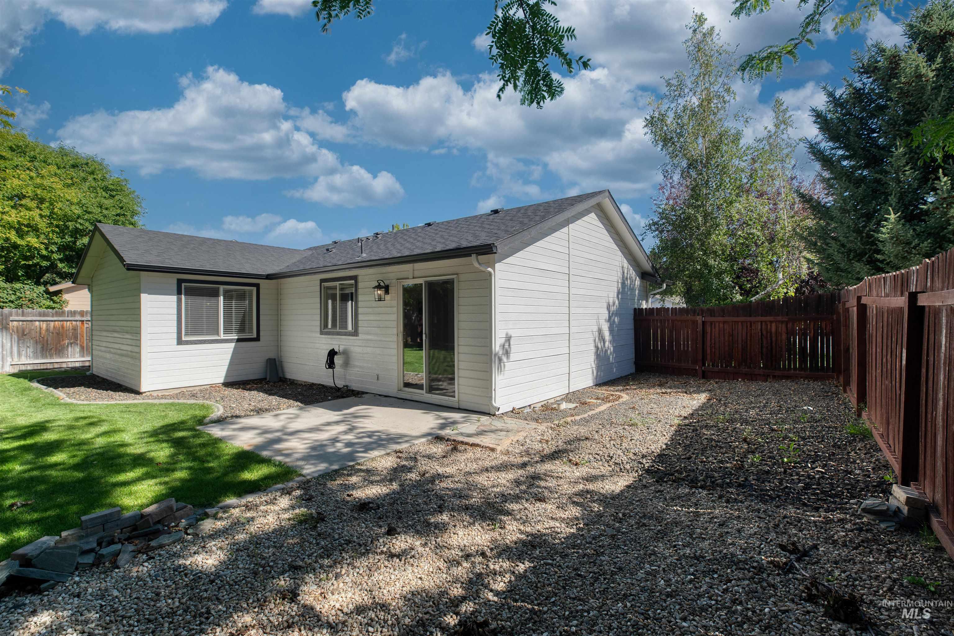 3775 E Wormwood Ct, Boise, Idaho 83716-6936, 3 Bedrooms, 2 Bathrooms, Residential For Sale, Price $460,000,MLS 98990617