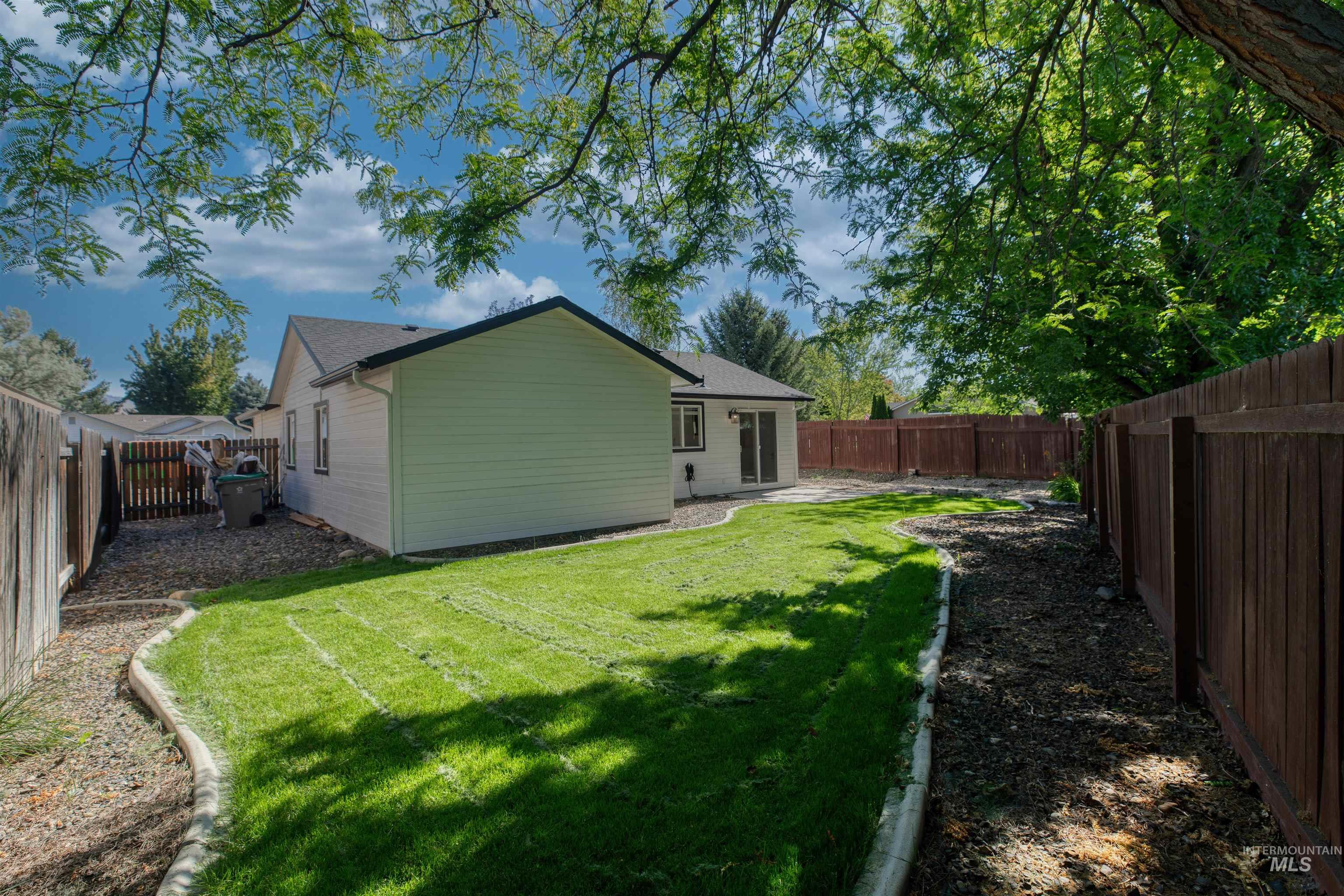 3775 E Wormwood Ct, Boise, Idaho 83716-6936, 3 Bedrooms, 2 Bathrooms, Residential For Sale, Price $460,000,MLS 98990617