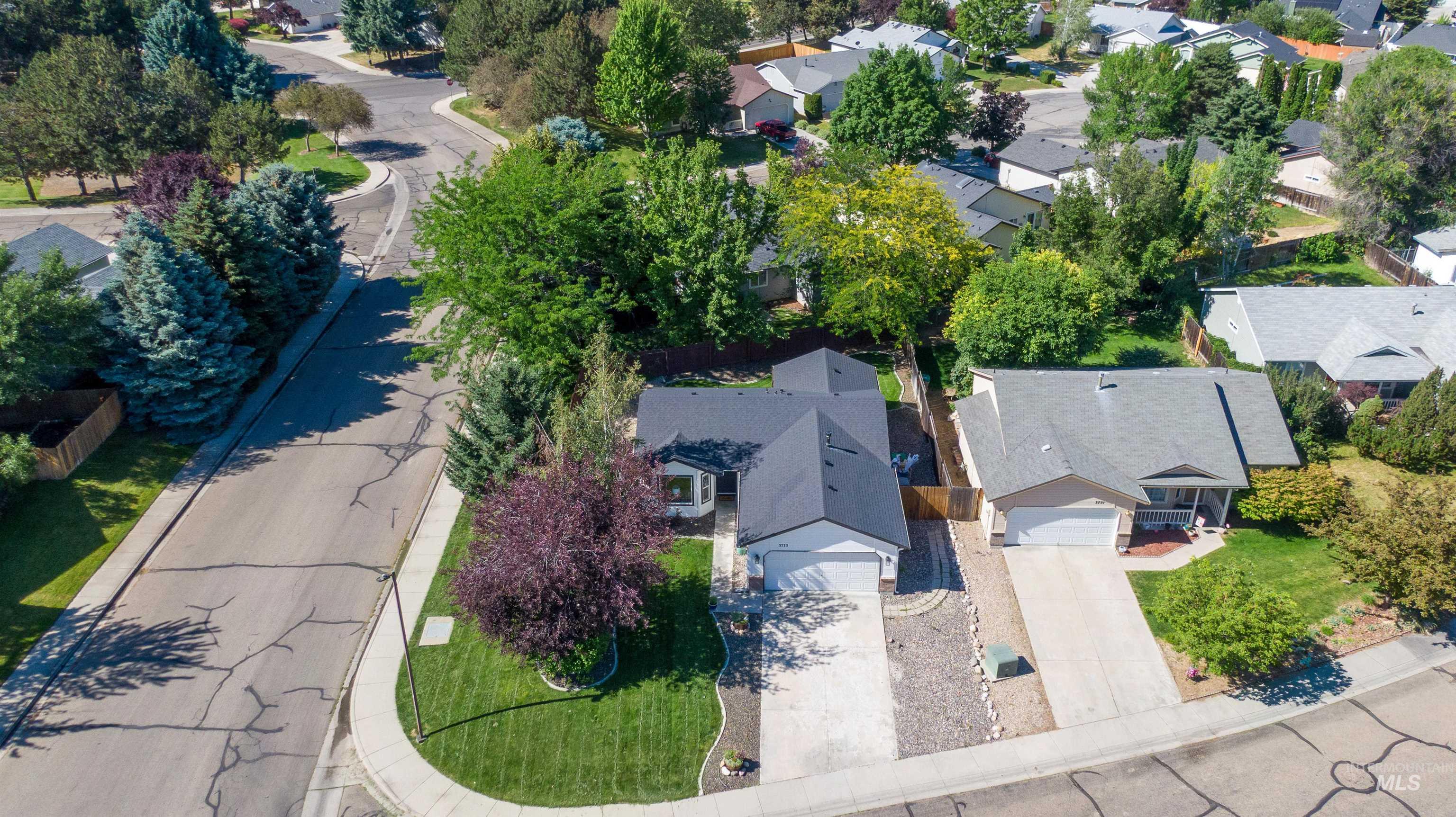 3775 E Wormwood Ct, Boise, Idaho 83716-6936, 3 Bedrooms, 2 Bathrooms, Residential For Sale, Price $460,000,MLS 98990617
