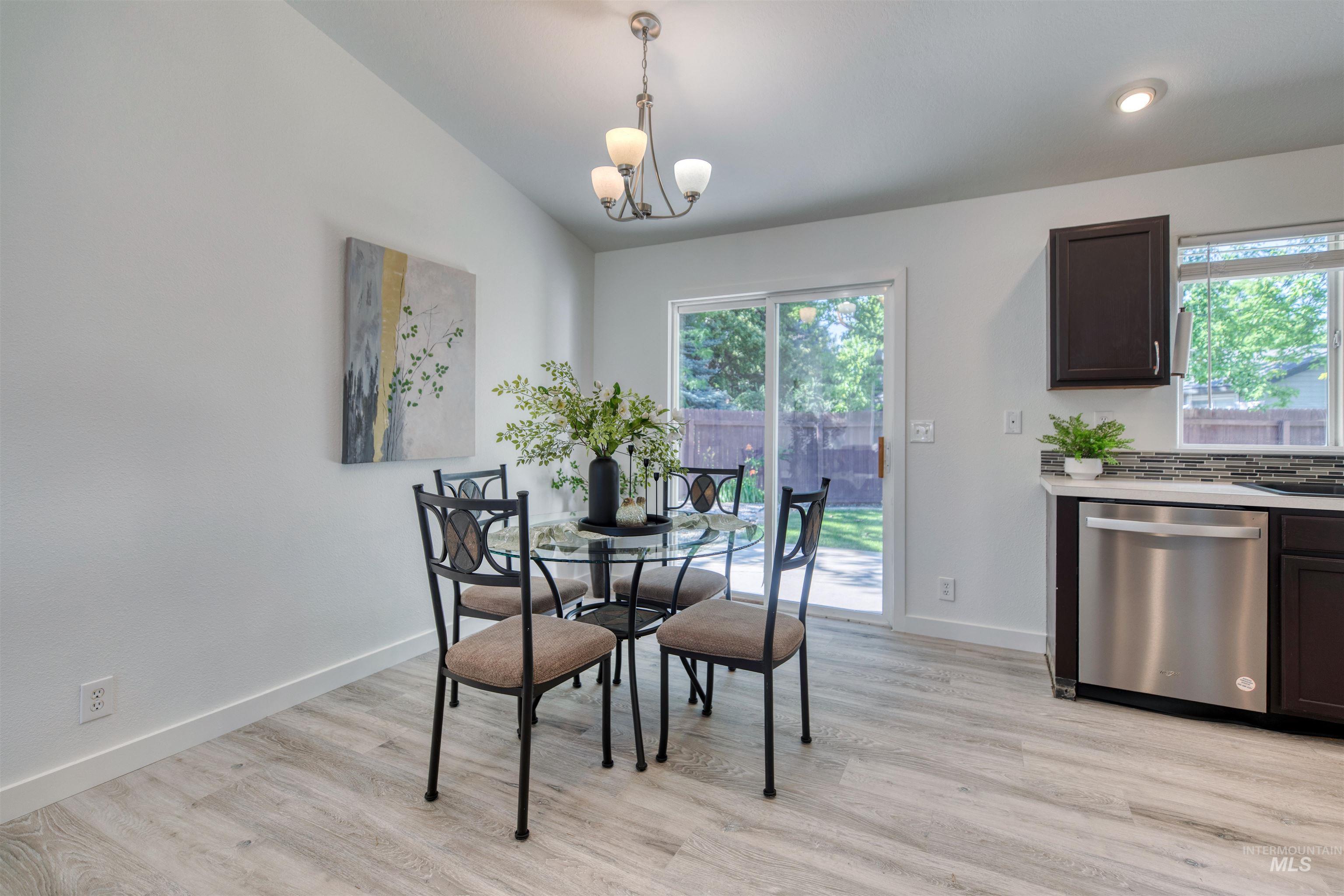 3775 E Wormwood Ct, Boise, Idaho 83716-6936, 3 Bedrooms, 2 Bathrooms, Residential For Sale, Price $460,000,MLS 98990617
