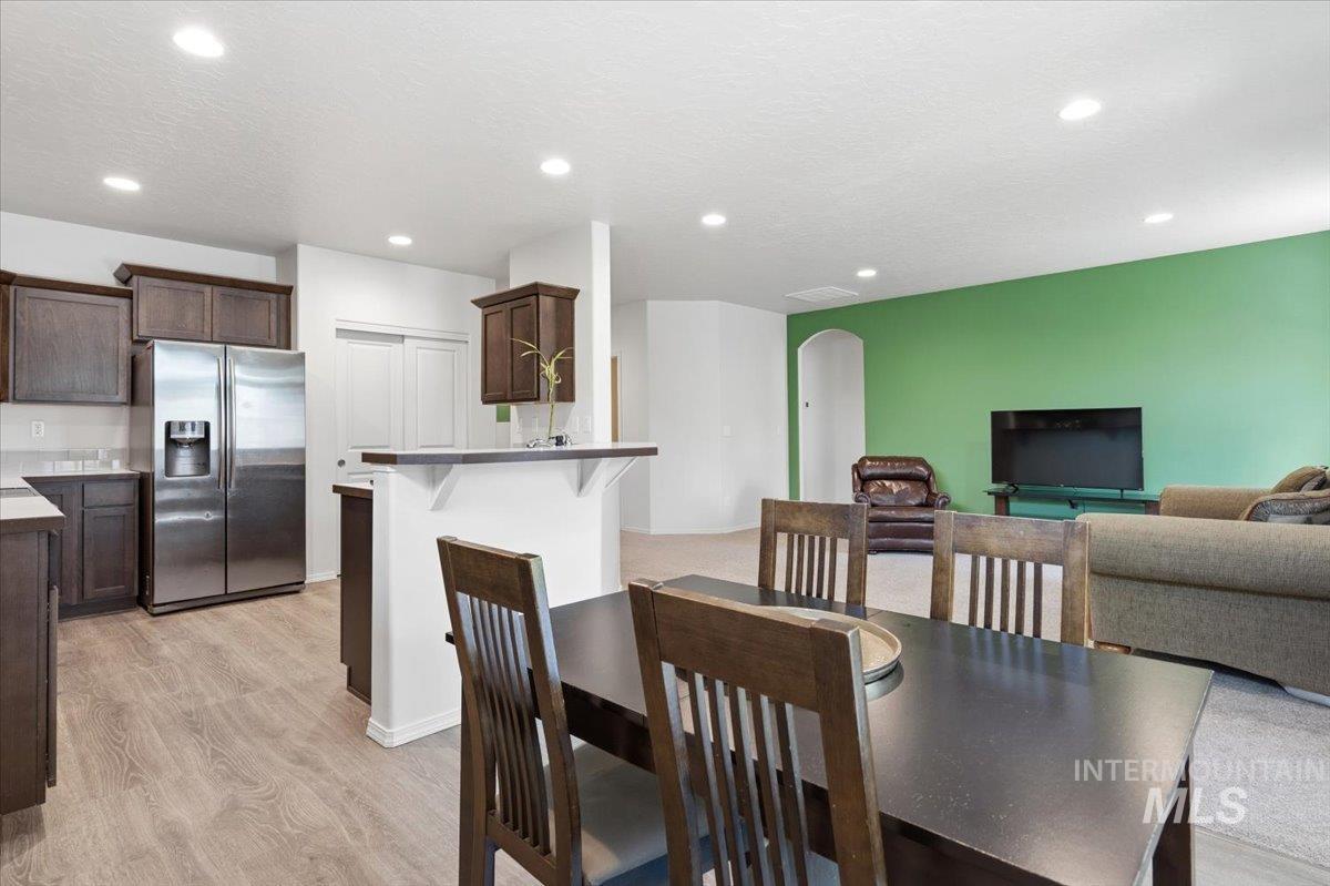 2301 W Skylar St, Nampa, Idaho 83686, 3 Bedrooms, 2 Bathrooms, Residential For Sale, Price $429,000,MLS 98990621