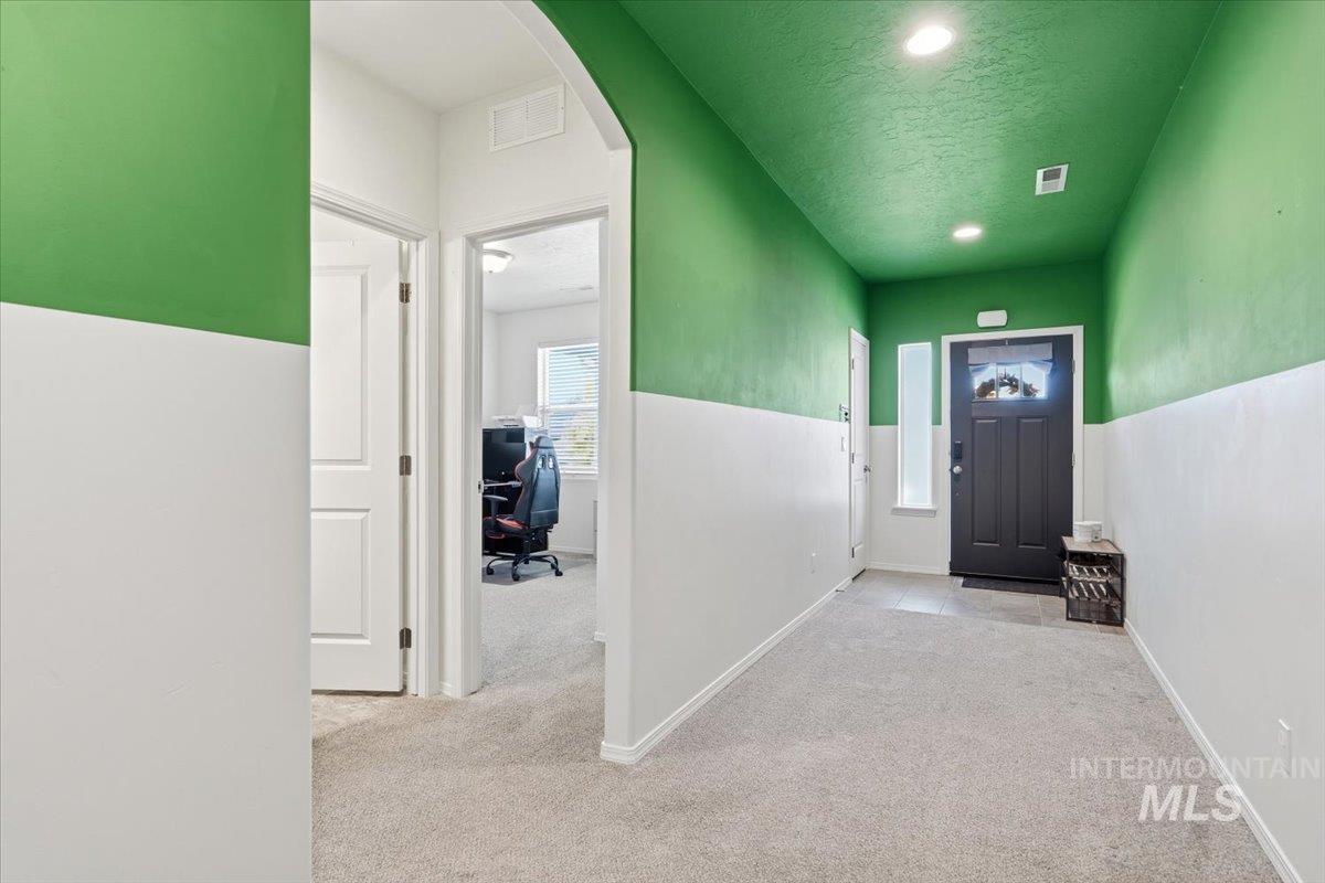 2301 W Skylar St, Nampa, Idaho 83686, 3 Bedrooms, 2 Bathrooms, Residential For Sale, Price $429,000,MLS 98990621