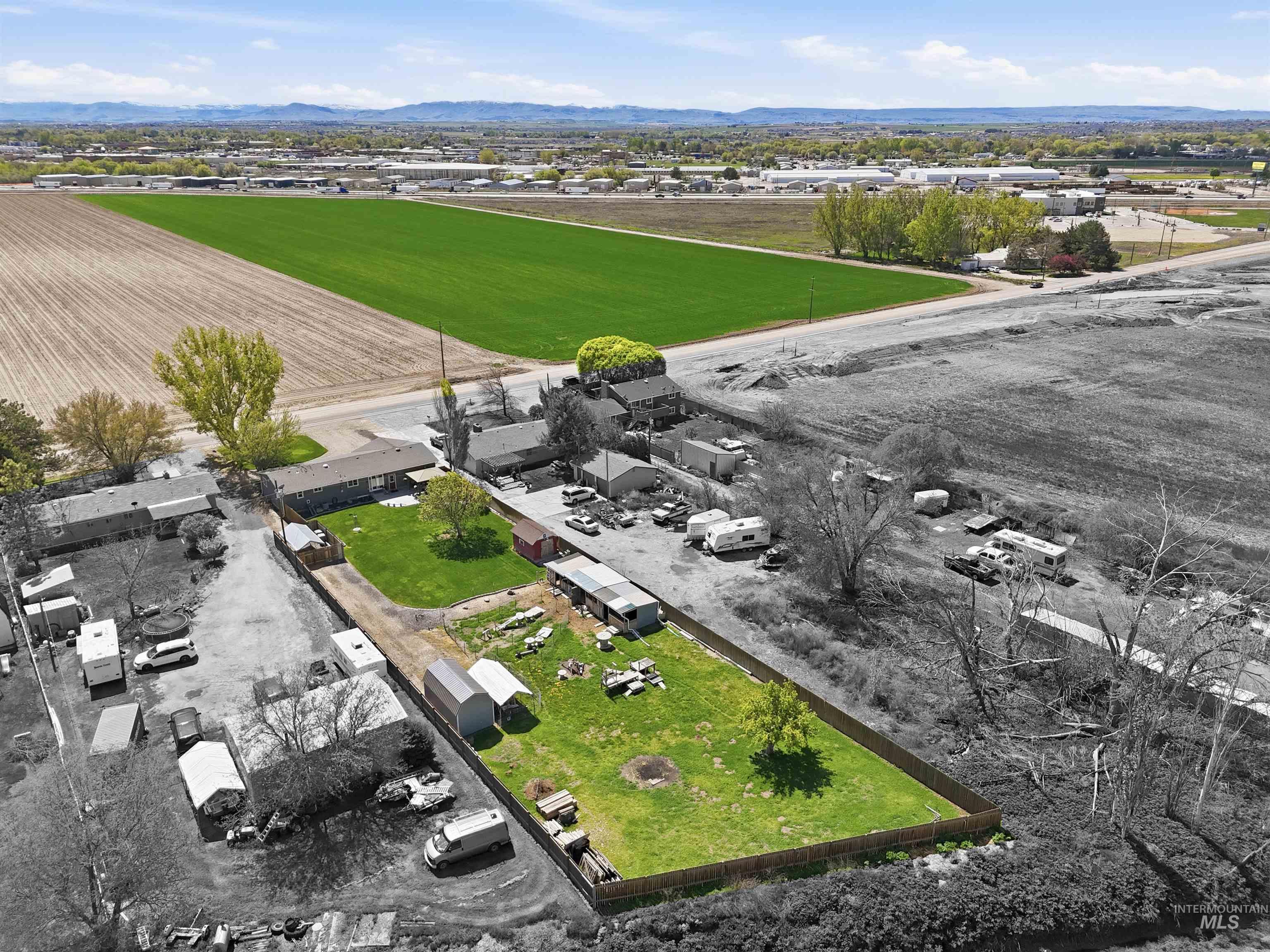 10370 Cherry Ln, Nampa, Idaho 83687, 5 Bedrooms, 3 Bathrooms, Residential For Sale, Price $585,000, 98990632