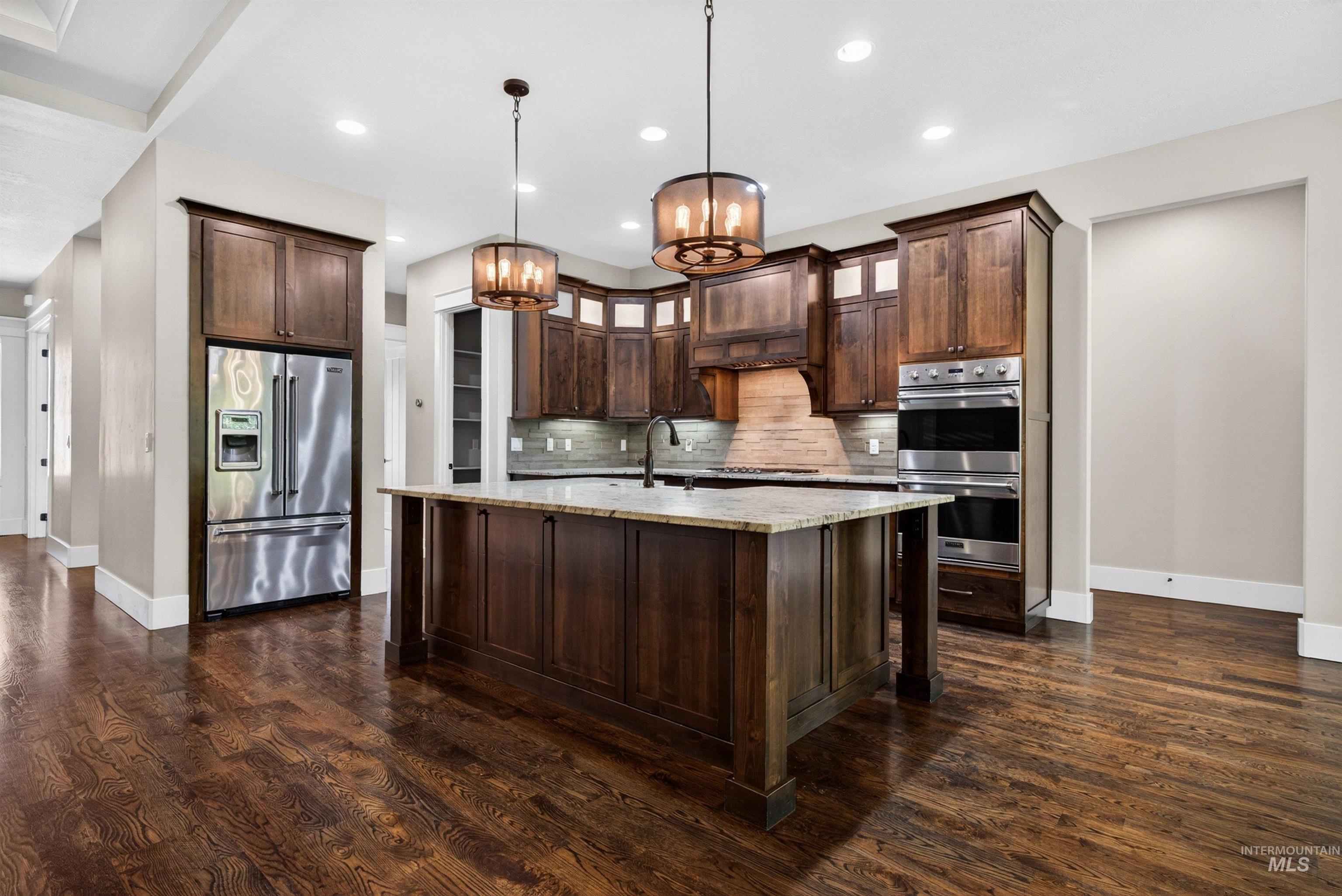 3534 W Sand Wedge, Meridian, Idaho 83646, 3 Bedrooms, 2.5 Bathrooms, Residential For Sale, Price $899,999,MLS 98990634