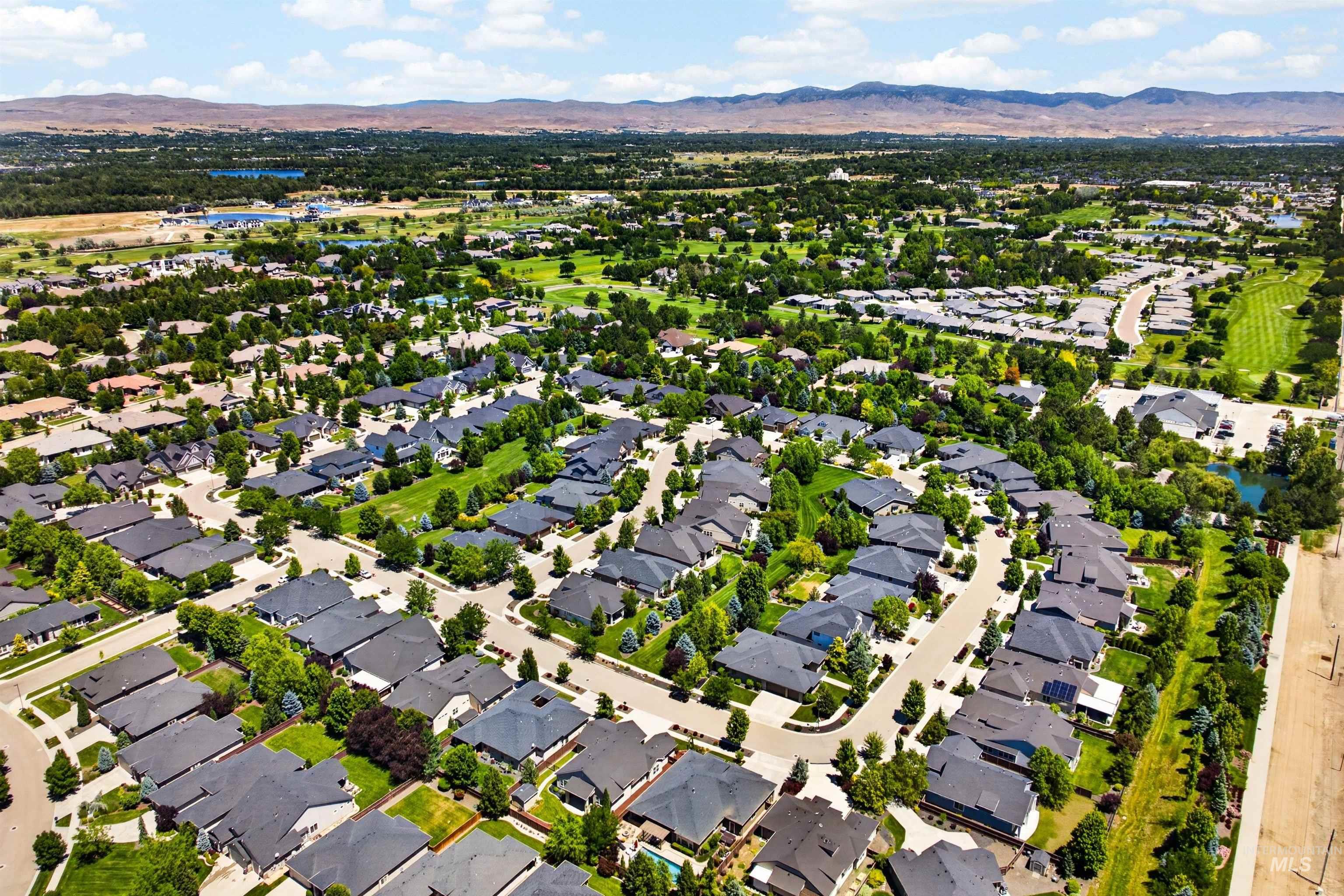 3534 W Sand Wedge, Meridian, Idaho 83646, 3 Bedrooms, 2.5 Bathrooms, Residential For Sale, Price $899,999,MLS 98990634