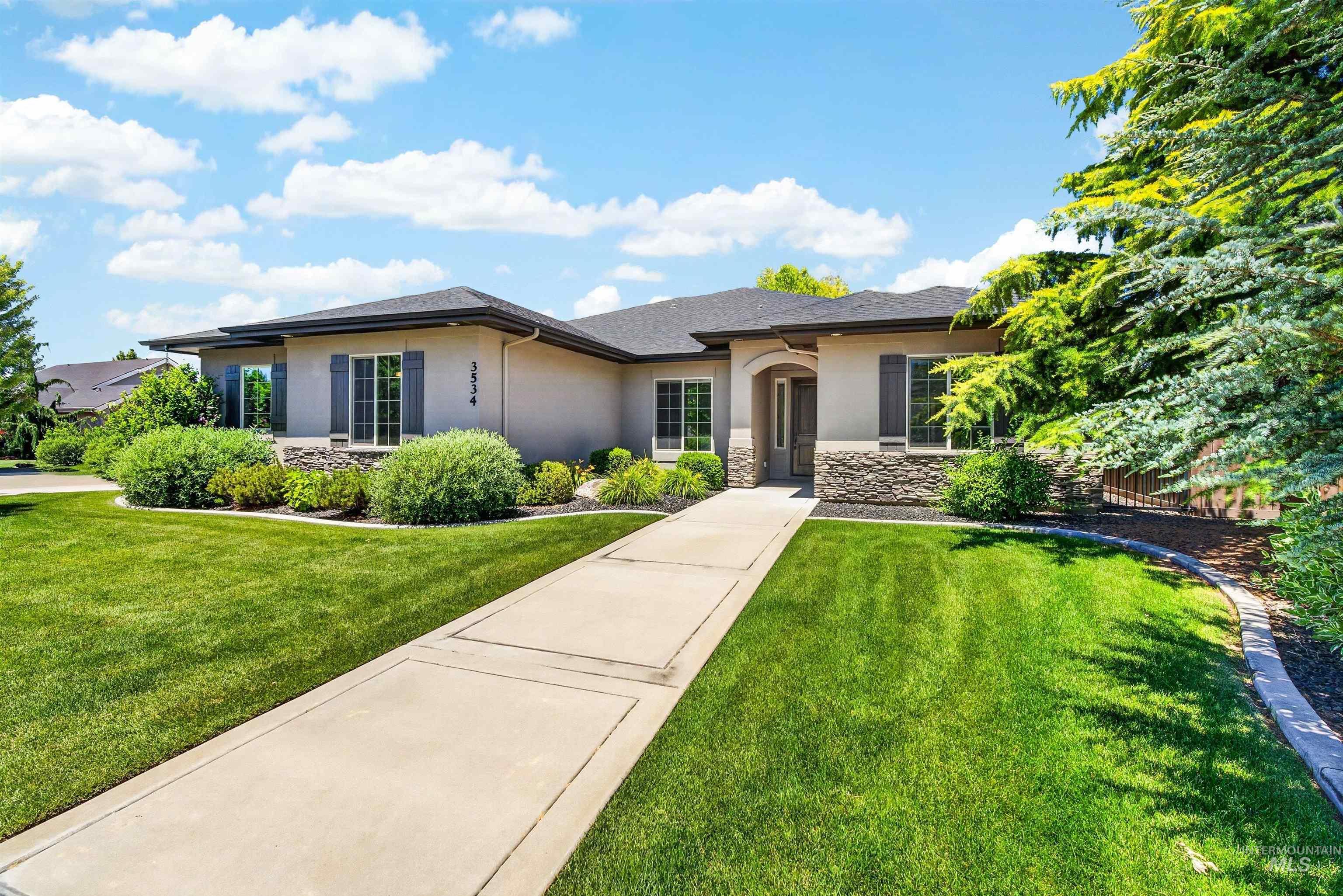 3534 W Sand Wedge, Meridian, Idaho 83646, 3 Bedrooms, 2.5 Bathrooms, Residential For Sale, Price $899,999,MLS 98990634