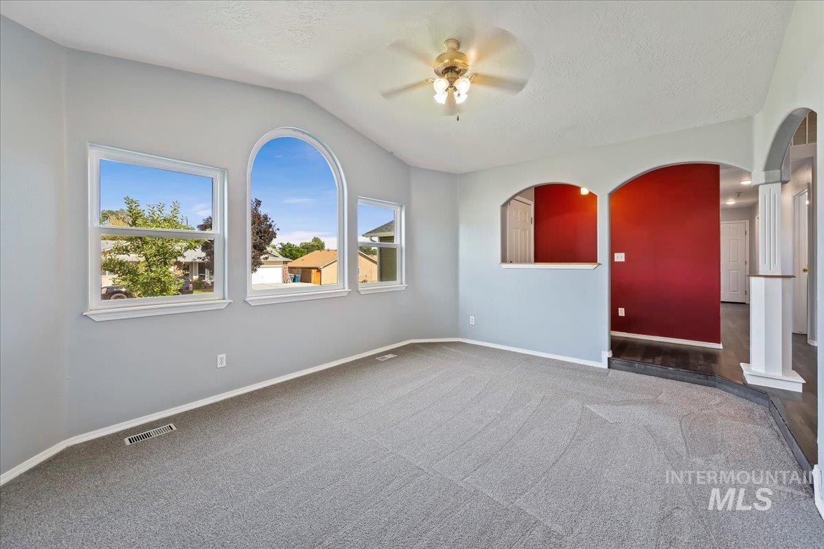 115 Bobcat St, Nampa, Idaho 83687, 3 Bedrooms, 2 Bathrooms, Residential For Sale, Price $350,000, 98990635