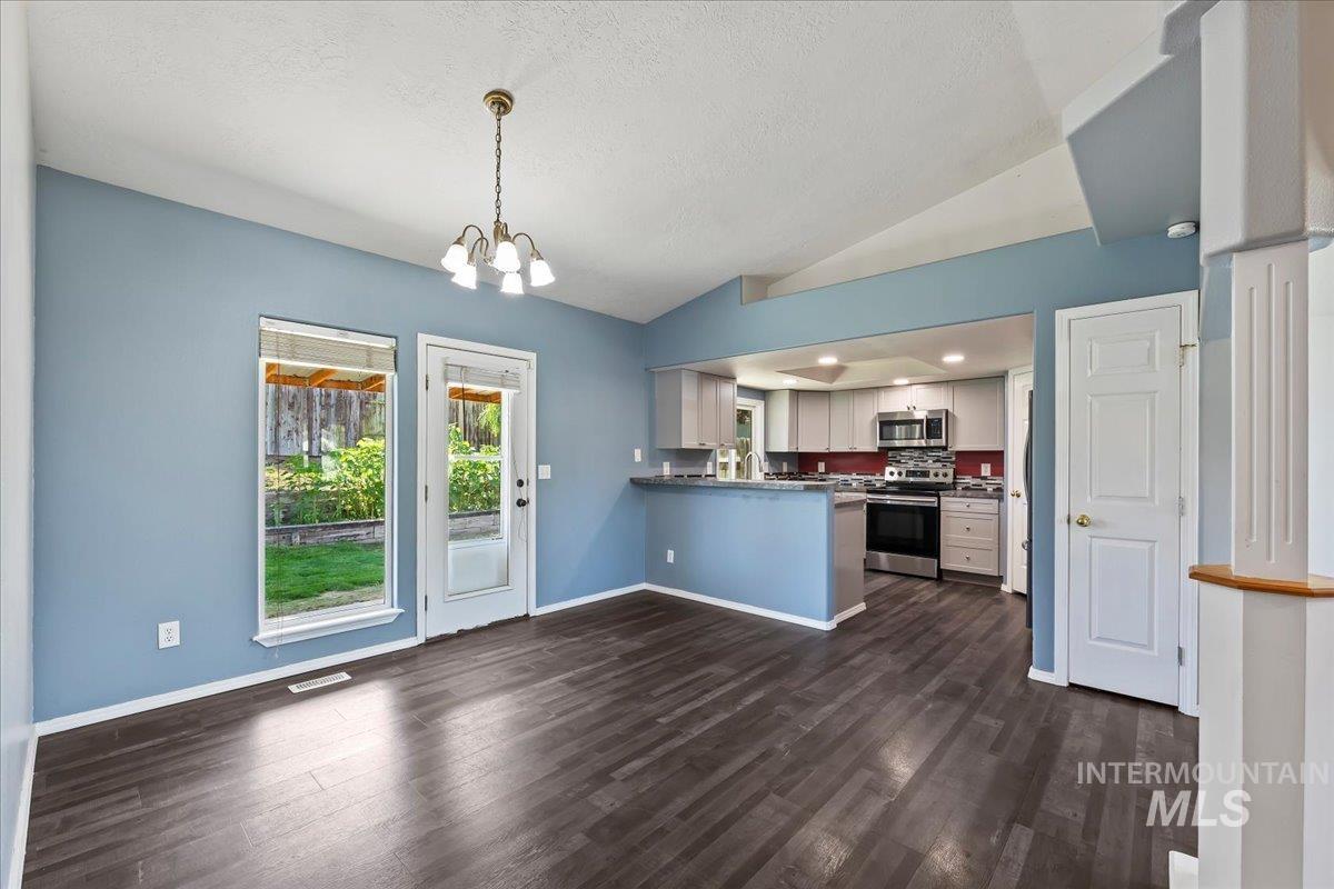 115 Bobcat St, Nampa, Idaho 83687, 3 Bedrooms, 2 Bathrooms, Residential For Sale, Price $350,000, 98990635