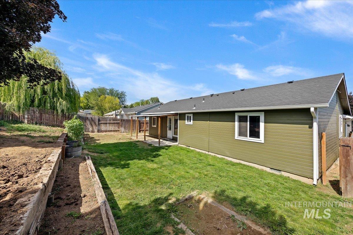 115 Bobcat St, Nampa, Idaho 83687, 3 Bedrooms, 2 Bathrooms, Residential For Sale, Price $350,000, 98990635
