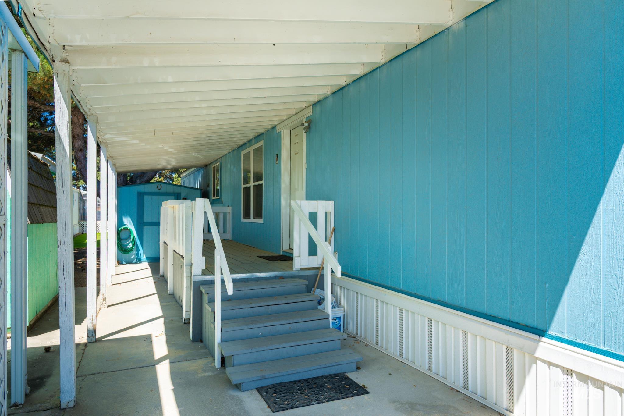 2701 N Alder, Fruitland, Idaho 83619, 2 Bedrooms, 2 Bathrooms, Residential For Sale, Price $99,900,MLS 98990639