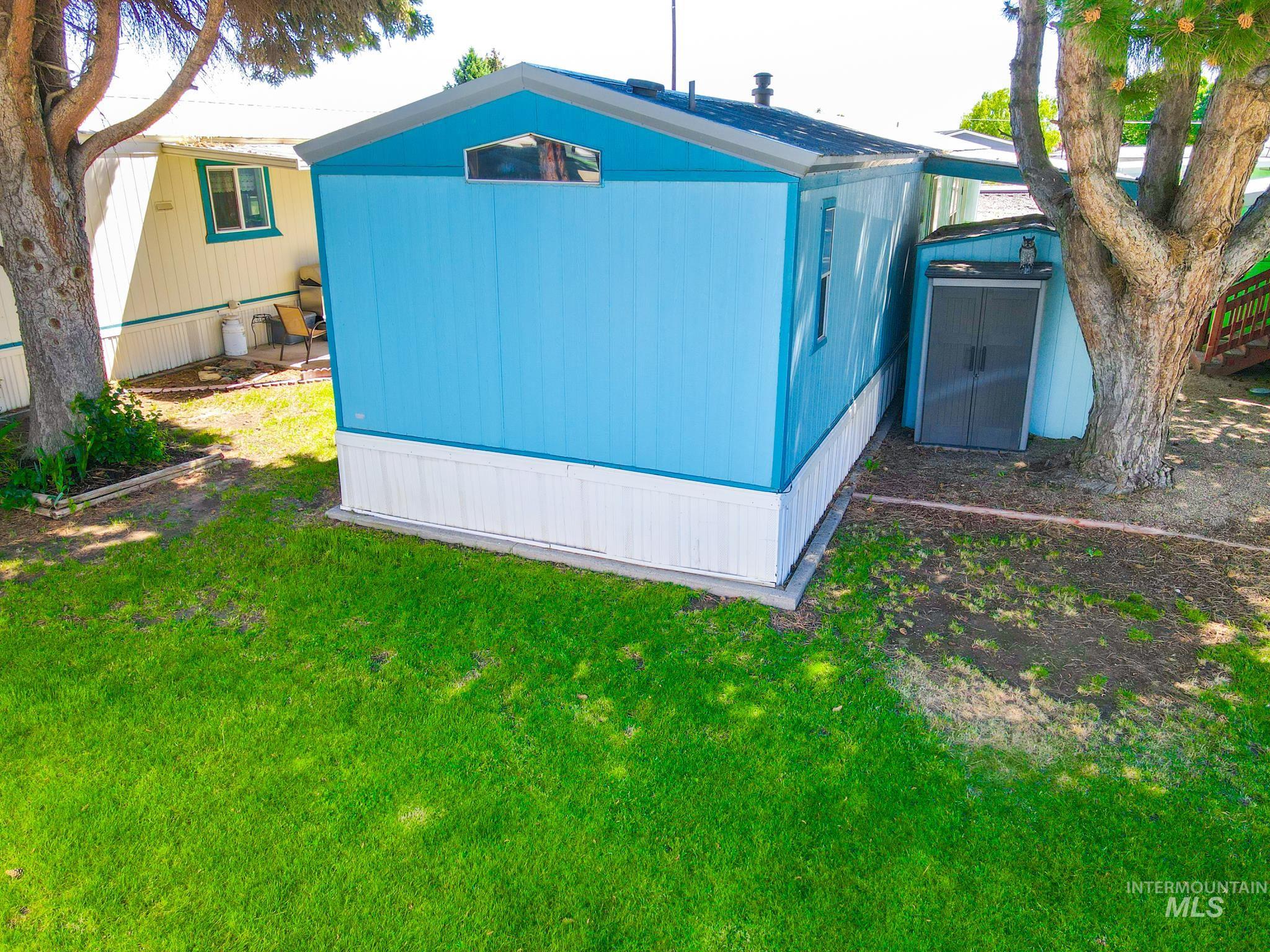 2701 N Alder, Fruitland, Idaho 83619, 2 Bedrooms, 2 Bathrooms, Residential For Sale, Price $99,900,MLS 98990639