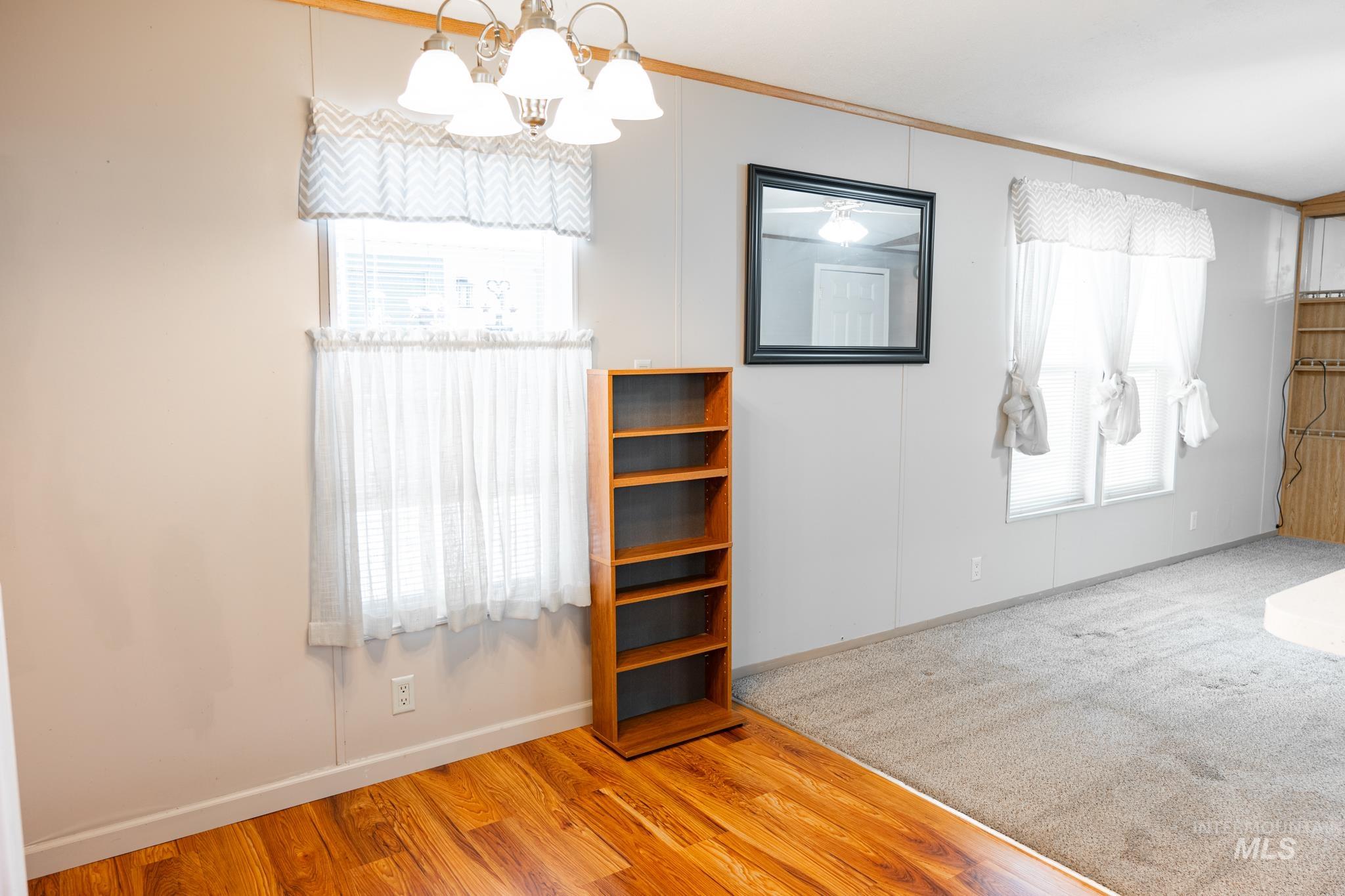 2701 N Alder, Fruitland, Idaho 83619, 2 Bedrooms, 2 Bathrooms, Residential For Sale, Price $99,900,MLS 98990639