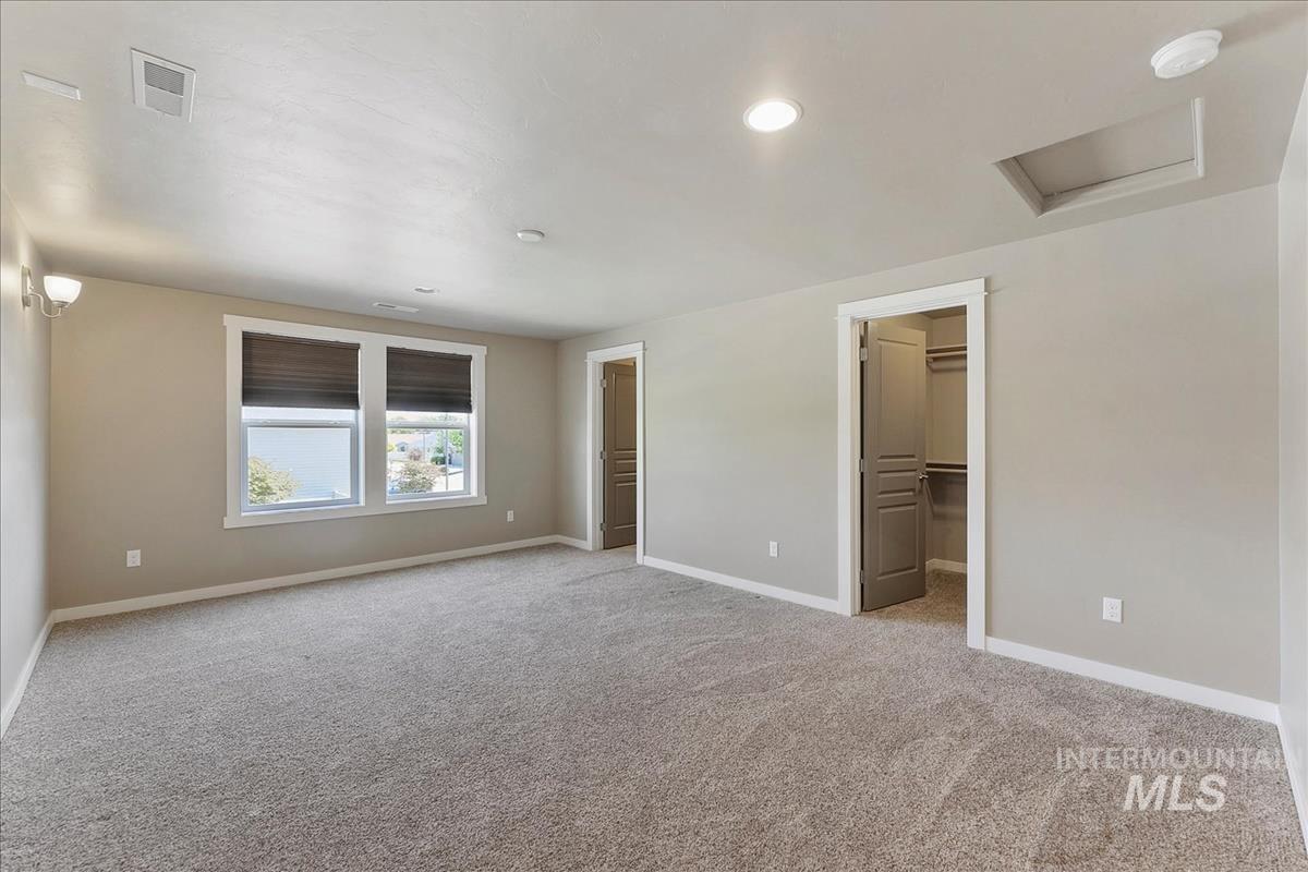 3431 S Triple Crown Ave, Meridian, Idaho 83642, 5 Bedrooms, 3 Bathrooms, Residential For Sale, Price $632,000, 98990640