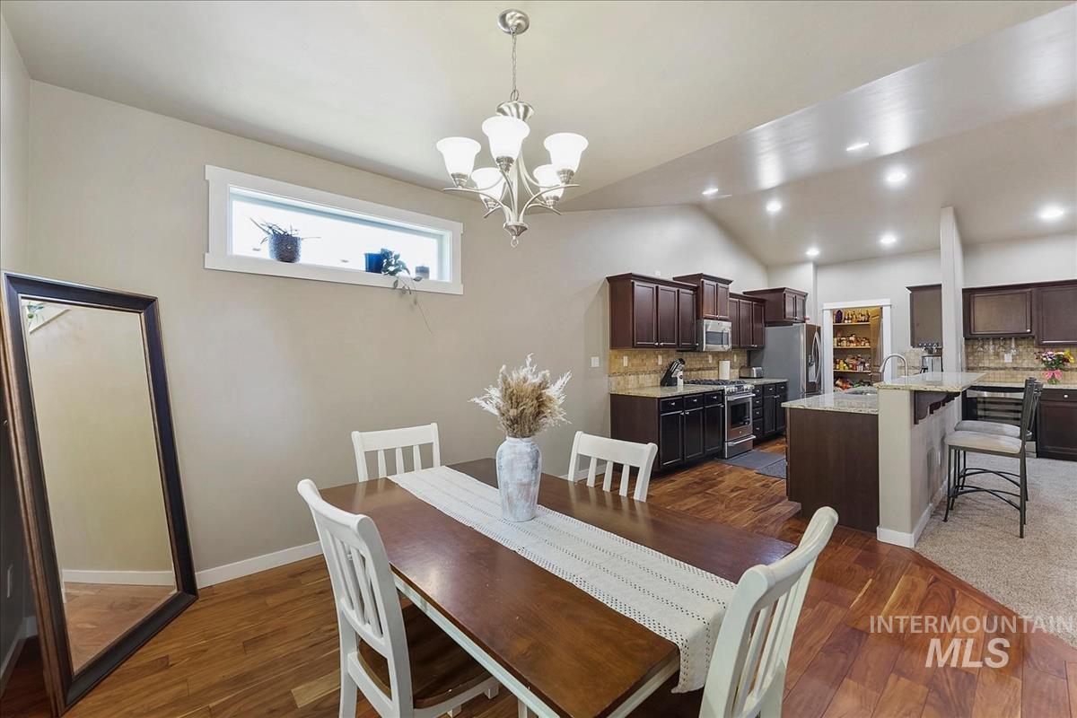 3431 S Triple Crown Ave, Meridian, Idaho 83642, 5 Bedrooms, 3 Bathrooms, Residential For Sale, Price $632,000, 98990640