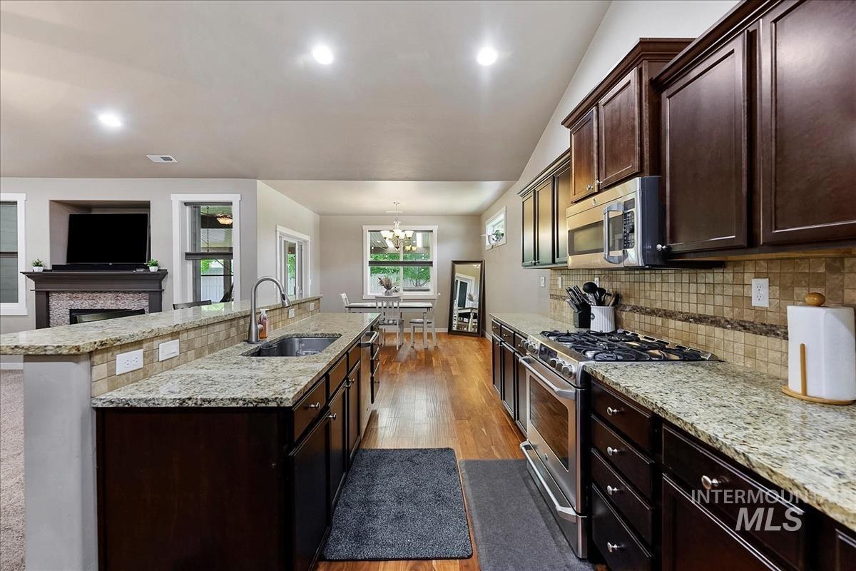 3431 S Triple Crown Ave, Meridian, Idaho 83642, 5 Bedrooms, 3 Bathrooms, Residential For Sale, Price $632,000, 98990640