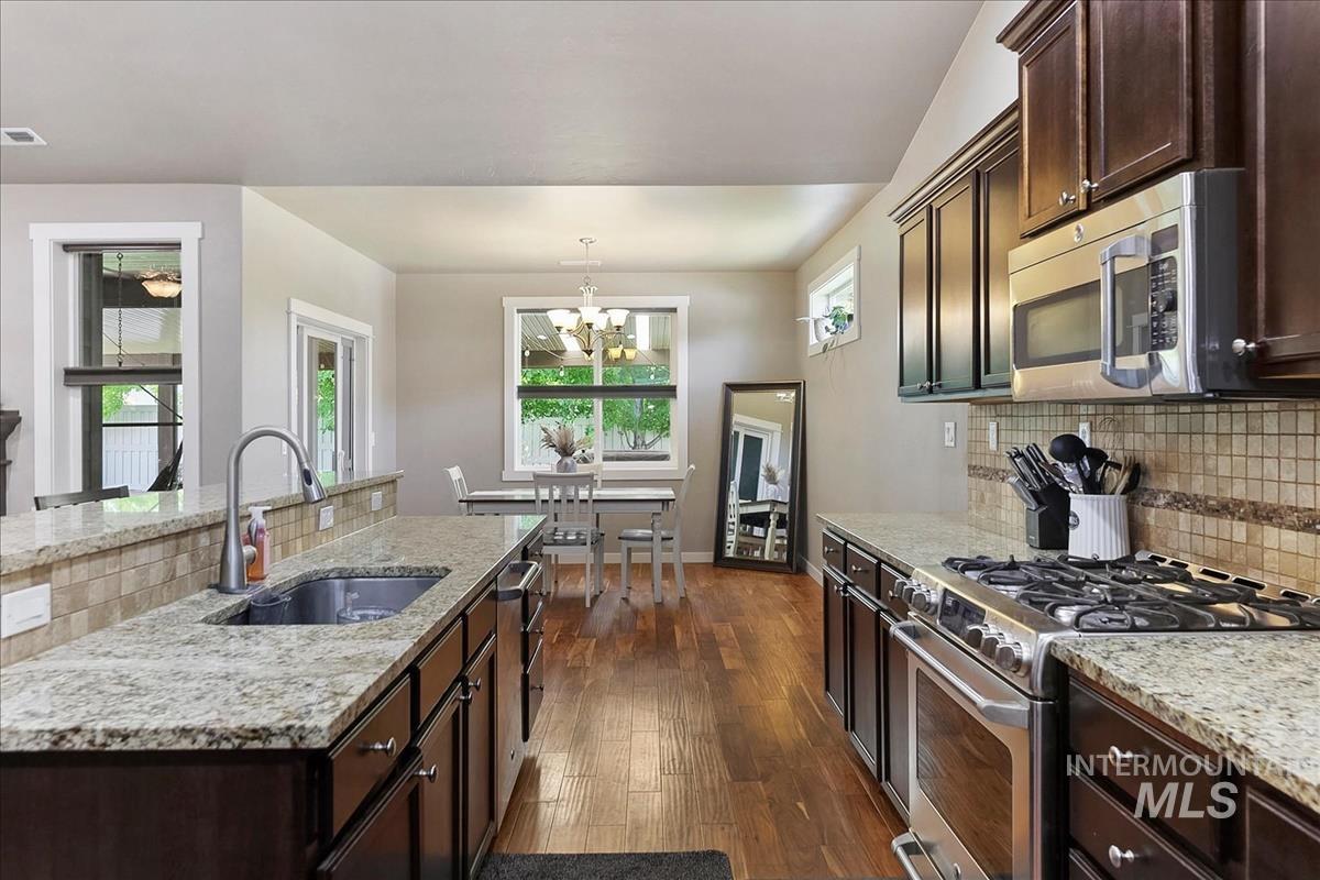 3431 S Triple Crown Ave, Meridian, Idaho 83642, 5 Bedrooms, 3 Bathrooms, Residential For Sale, Price $632,000, 98990640
