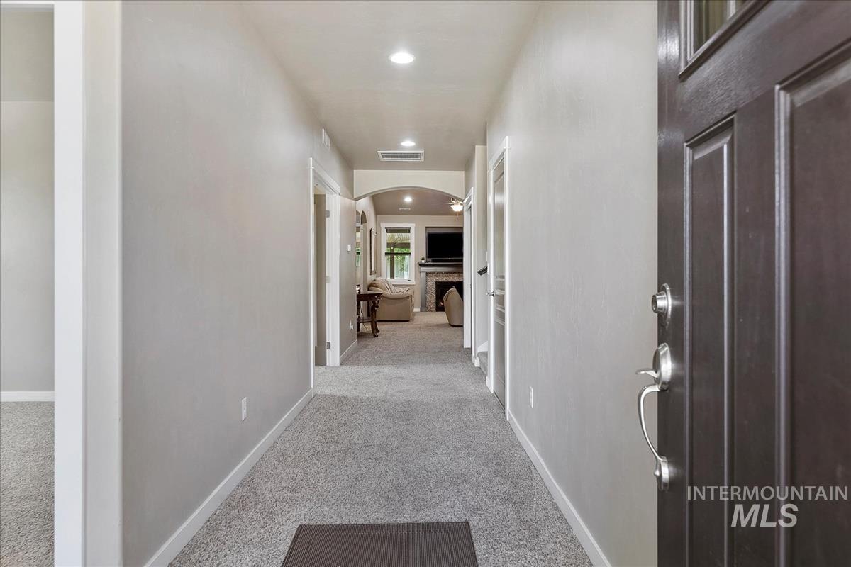 3431 S Triple Crown Ave, Meridian, Idaho 83642, 5 Bedrooms, 3 Bathrooms, Residential For Sale, Price $632,000, 98990640